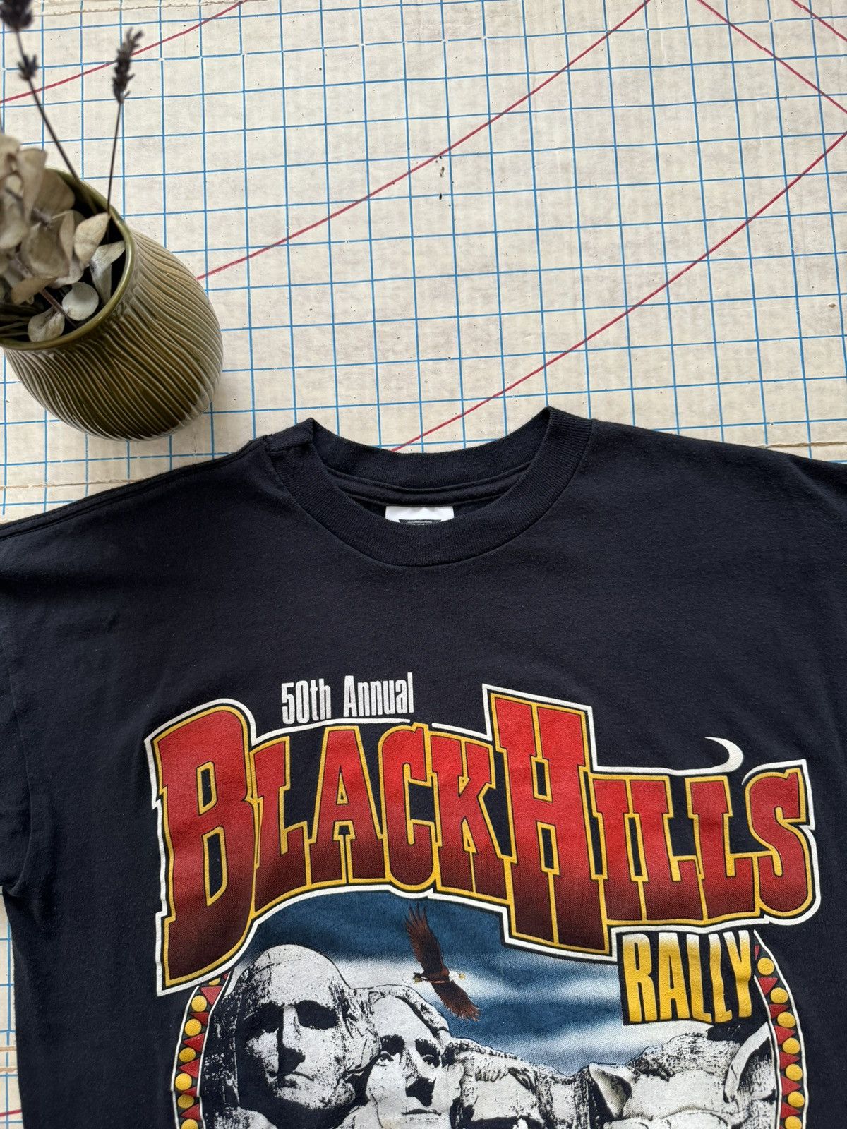 Harley Davidson × Vintage Vintage Harley Davidson Sturgis 90 Mt Rushmore Hog Tee Largr Size US L / EU 52-54 / 3 - 6 Thumbnail