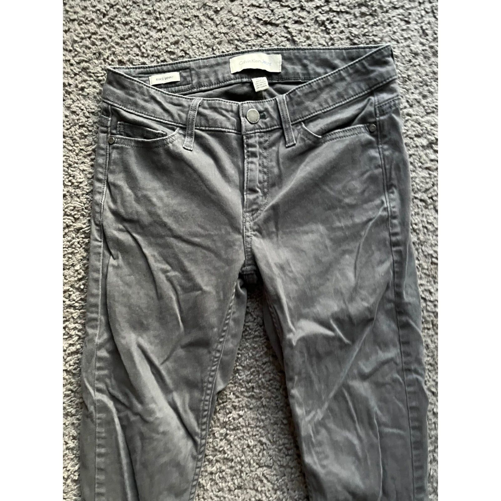 Calvin Klein Calvin Klein Jeans Skinny Style Means Slim 2/C2 Gray Women Size 2 Denim Cotton Inseam 25 Size ONE SIZE - 2 Thumbnail