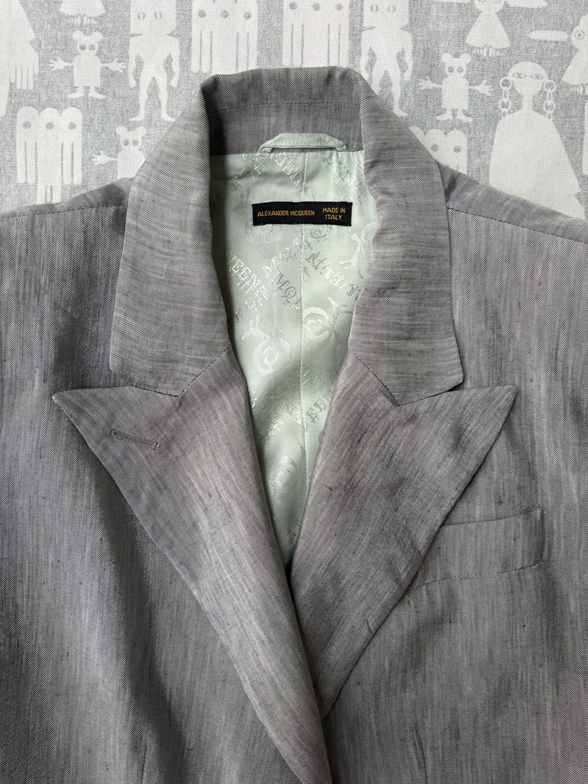 Alexander McQueen Alexander McQueen SS99 Silver Blazer & Skirt Suit Size L / US 10 / IT 46 - 7 Thumbnail