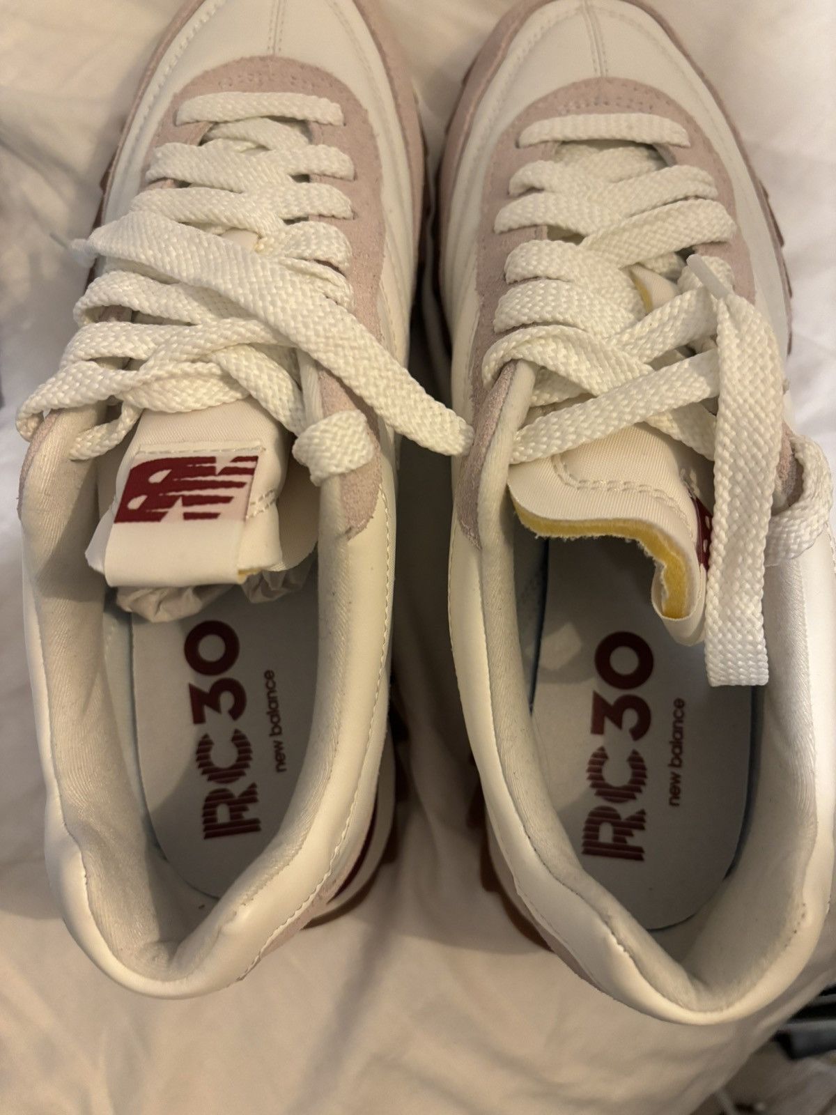 New Balance New Balance RC30 Moonbeam Gum Size US 9.5 / EU 42-43 - 6 Thumbnail