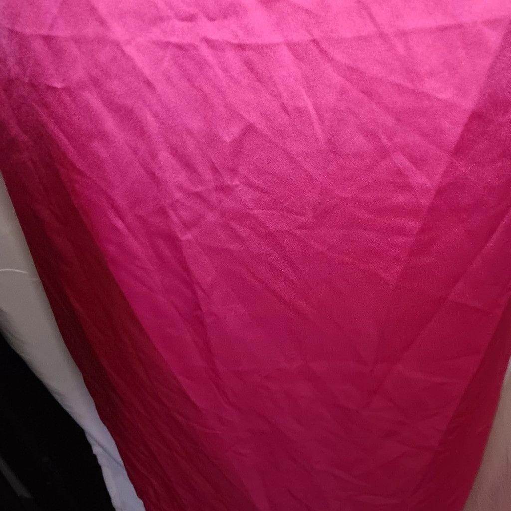 Missguided Missguided aline hot pink satin dress, zipper nwot size 6 Size M / US 6-8 / IT 42-44 - 4 Thumbnail