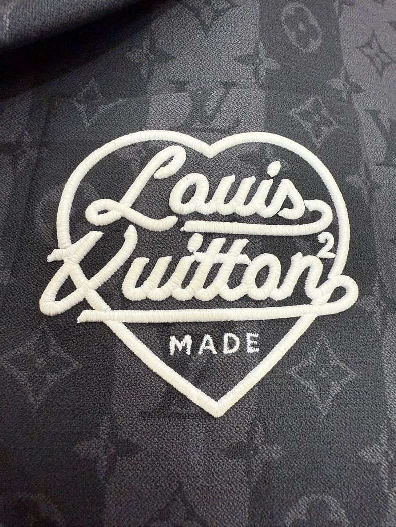 Louis Vuitton Louis Vuitton NIGO Love Embroidered Blazer jacket Size US M / EU 48-50 / 2 - 3 Thumbnail