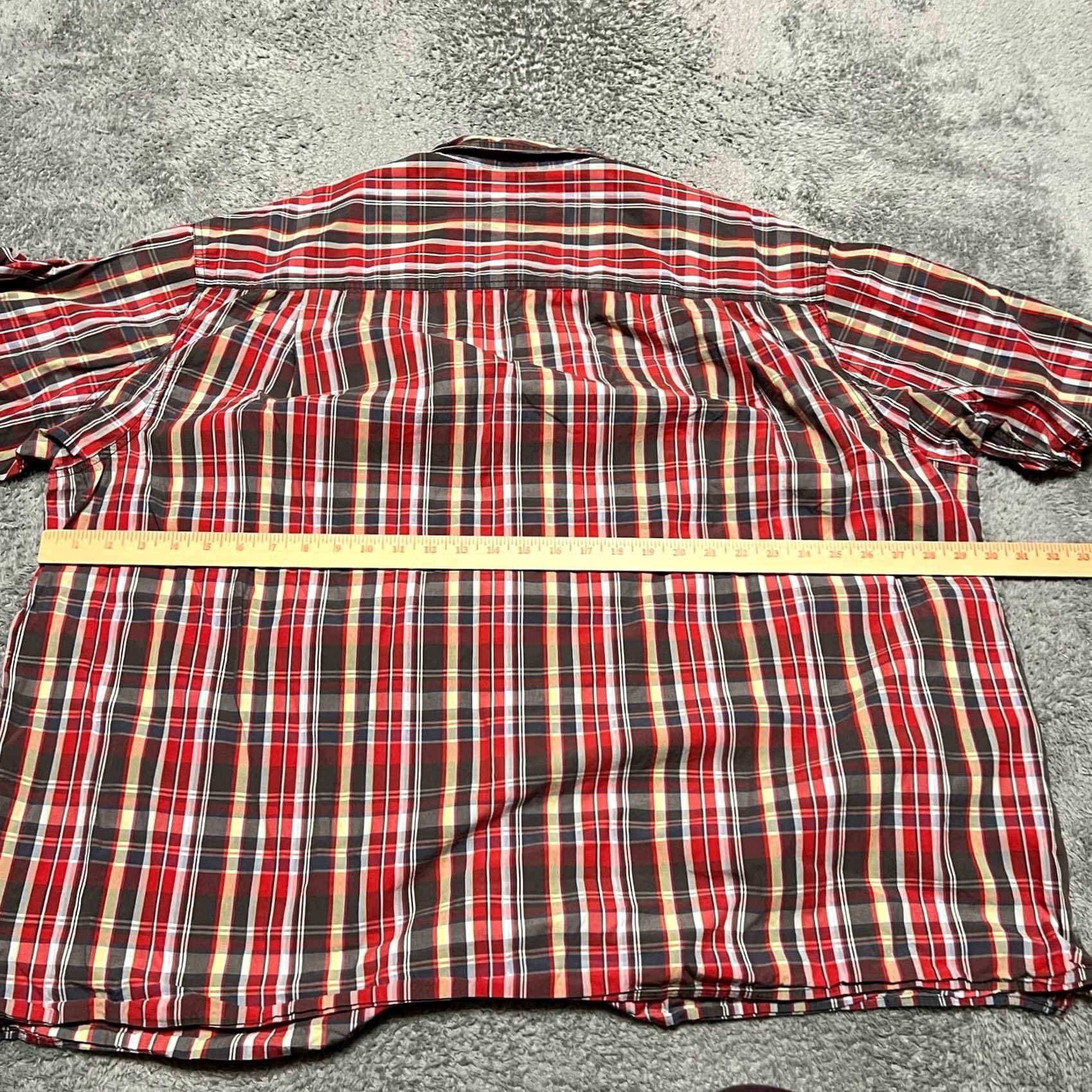 Duluth Trading Company Duluth Trading Shirt 3XL Mens Red Plaid Short Sleeve BBQ Button Front 72510 Size US XXL / EU 58 / 5 - 5 Thumbnail