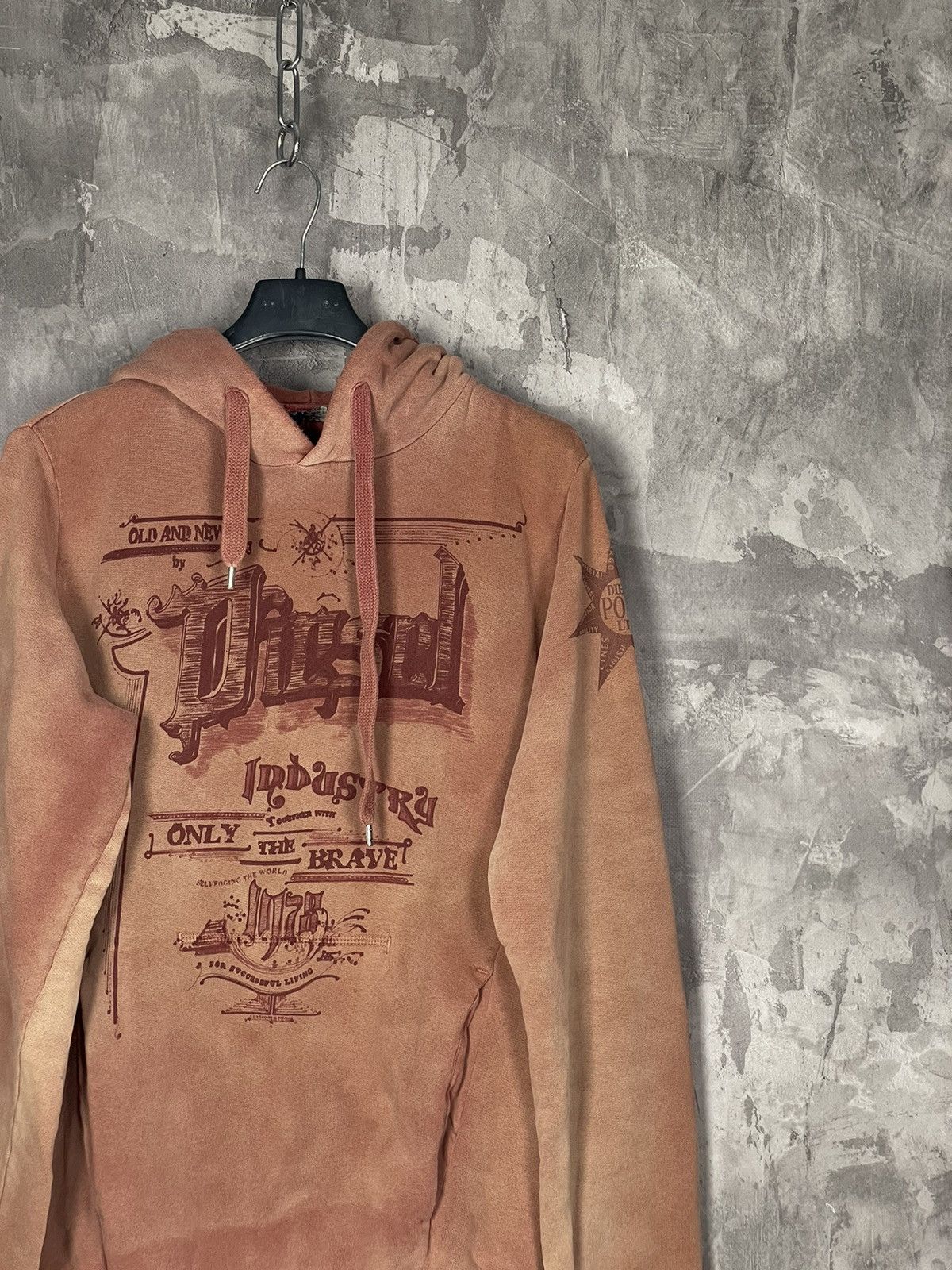 20471120 × Diesel × Japanese Brand Vintage Y2K Diesel Retro Japanese Brand Faded hoodie Size US S / EU 44-46 / 1 - 4 Thumbnail