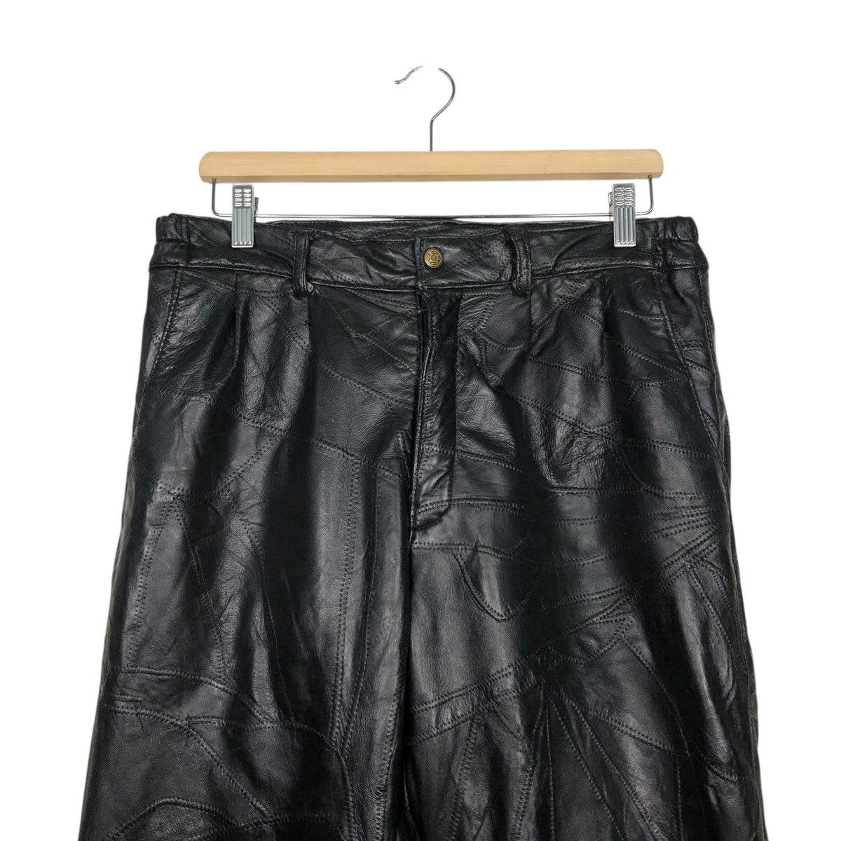 Japanese Brand 🔥RICH BLACK VINTAGE BIKER LEATHER PANTS UNBRAND ISSEY MIYAKE Size US 32 / EU 48 - 5 Thumbnail