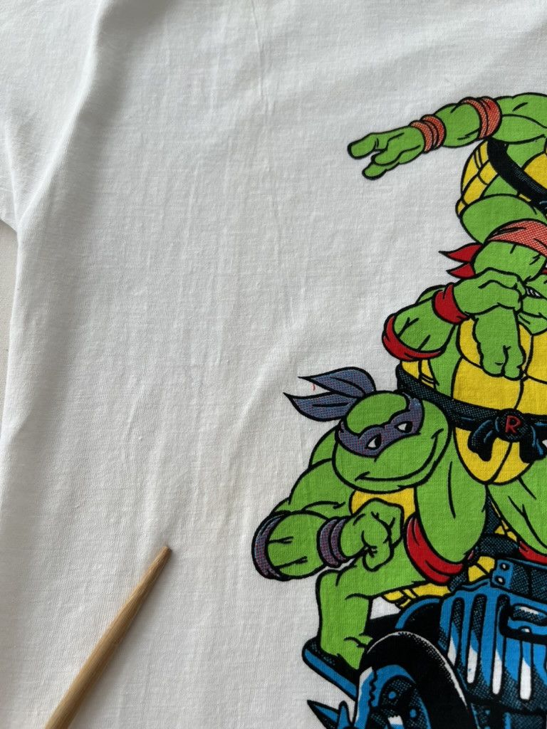 Cartoon Network Vintage 1992 Teenage Mutant Ninja Turtles Hero Cartoon Tee Size US S / EU 44-46 / 1 - 8 Thumbnail