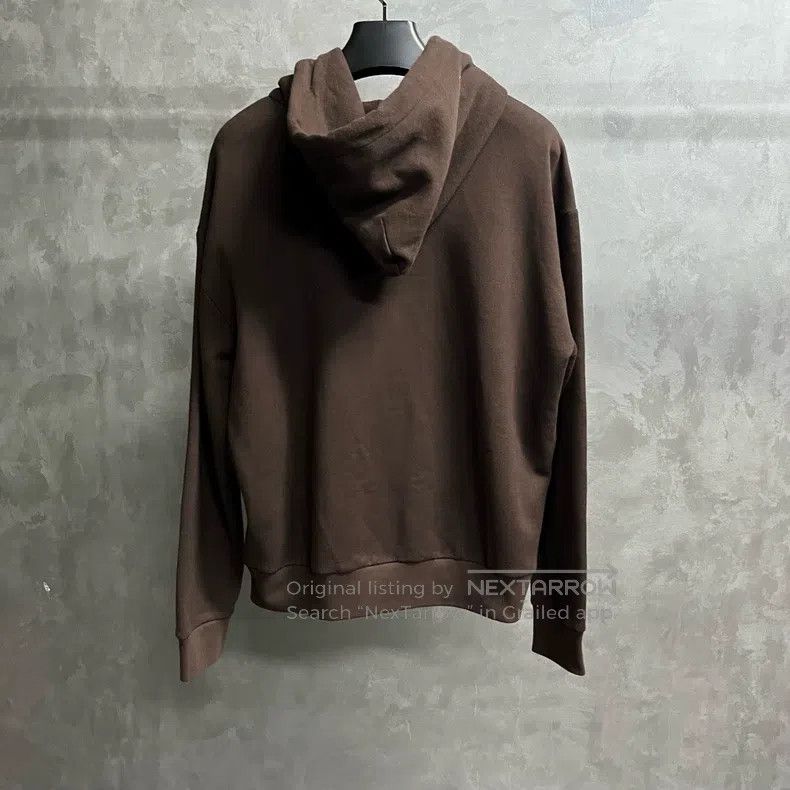 Louis Vuitton Louis Vuitton Brown Logo cartoon drawstring hooded long-sl Size US M / EU 48-50 / 2 - 5 Thumbnail