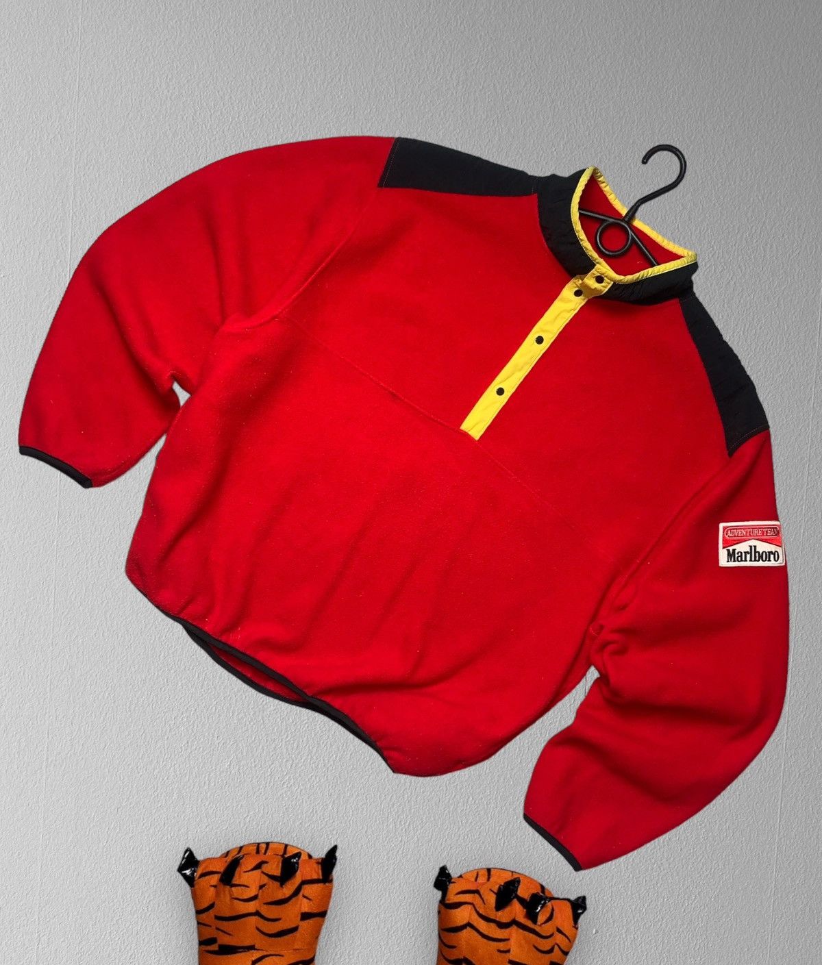 image of Marlboro Fleece Sweatshirt Jacket Logo in Red, Men's (Size Large)