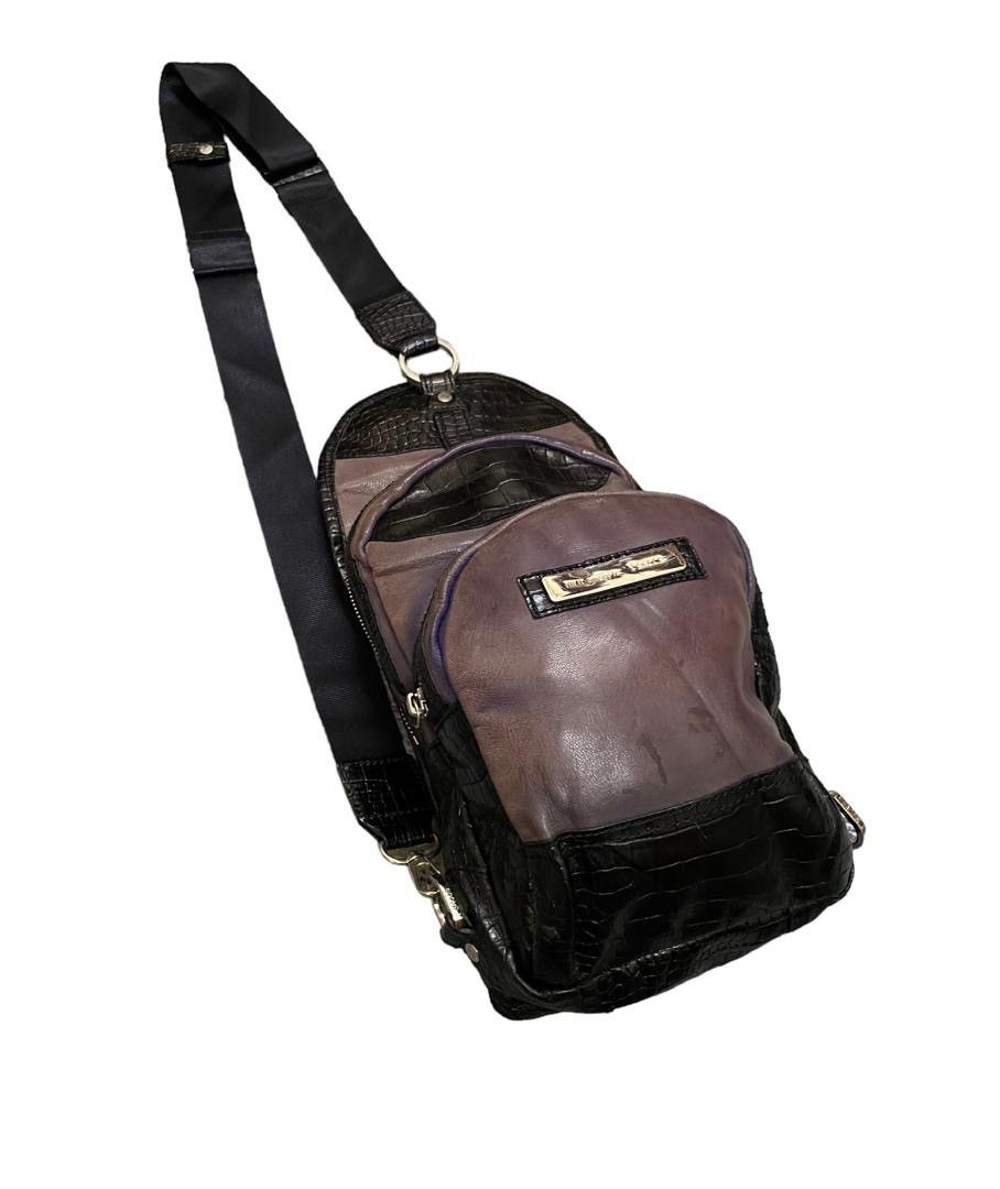 image of Yohji Yamamoto Ysaacs By Yohjiyamamoto Crossbody Leather Bag in Black, Men's