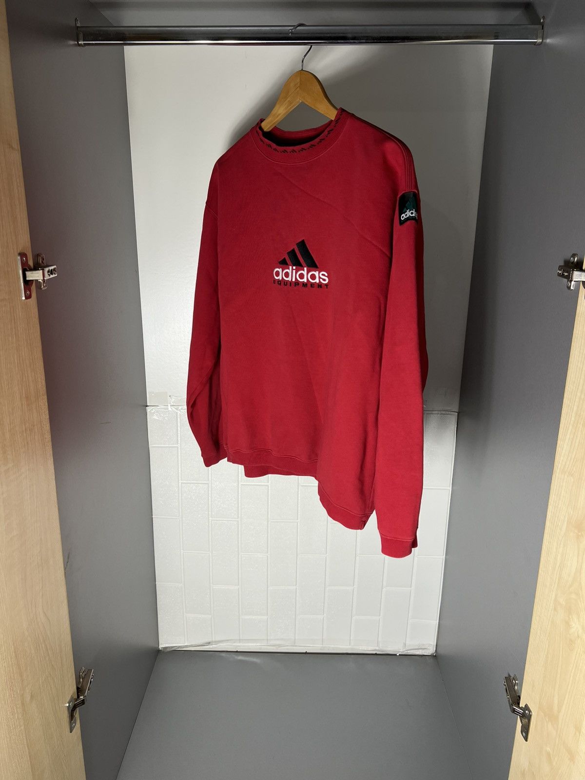 Adidas VINTAGE ADIDAS ORIGINAL EQUIPMENT RETRO SWEATSHIRT Y2K 90s Size US L / EU 52-54 / 3 - 11 Thumbnail