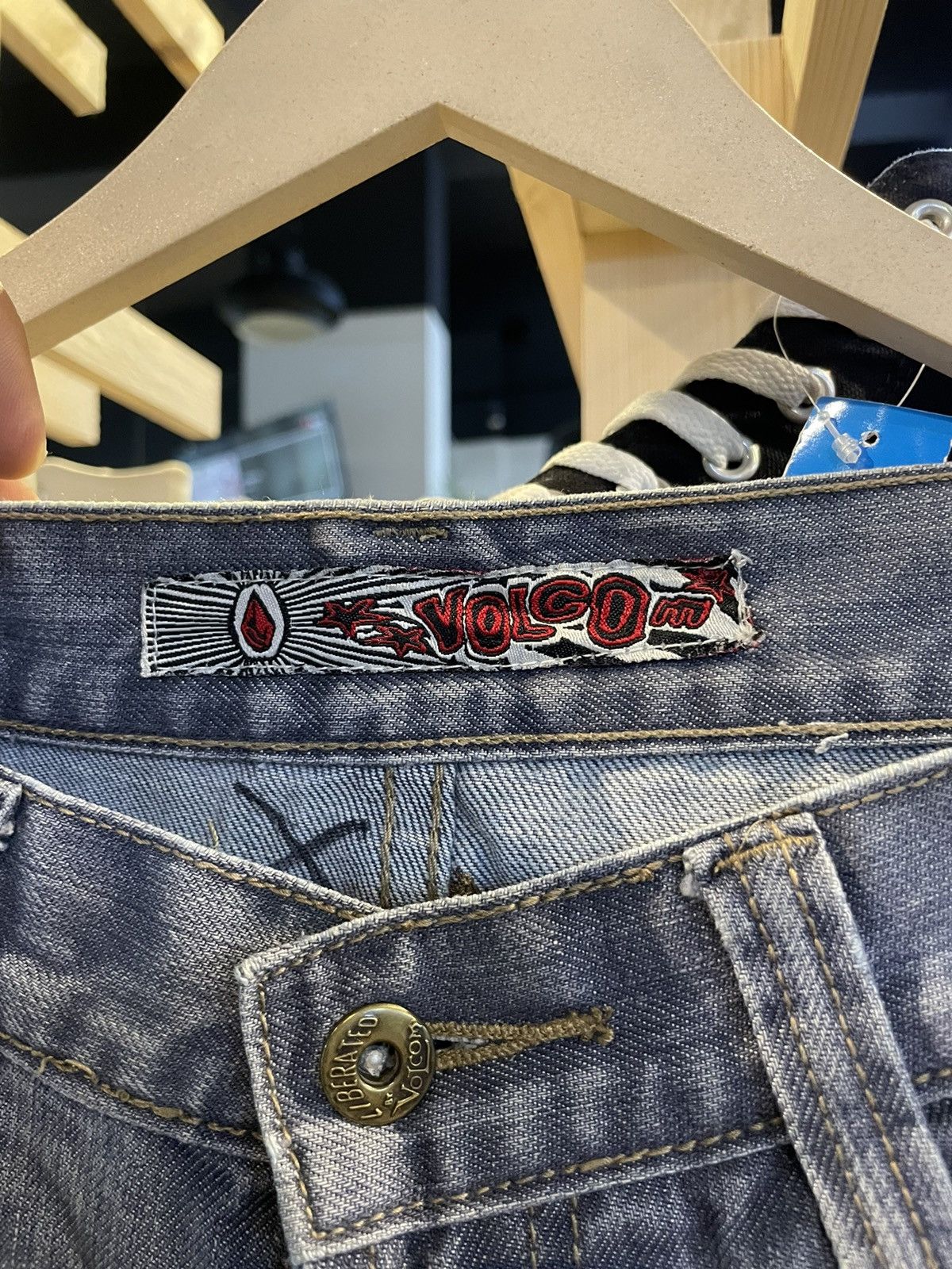 Jean × Vintage × Volcom Vintage Volcom Jeans Size US 32 / EU 48 - 14 Thumbnail