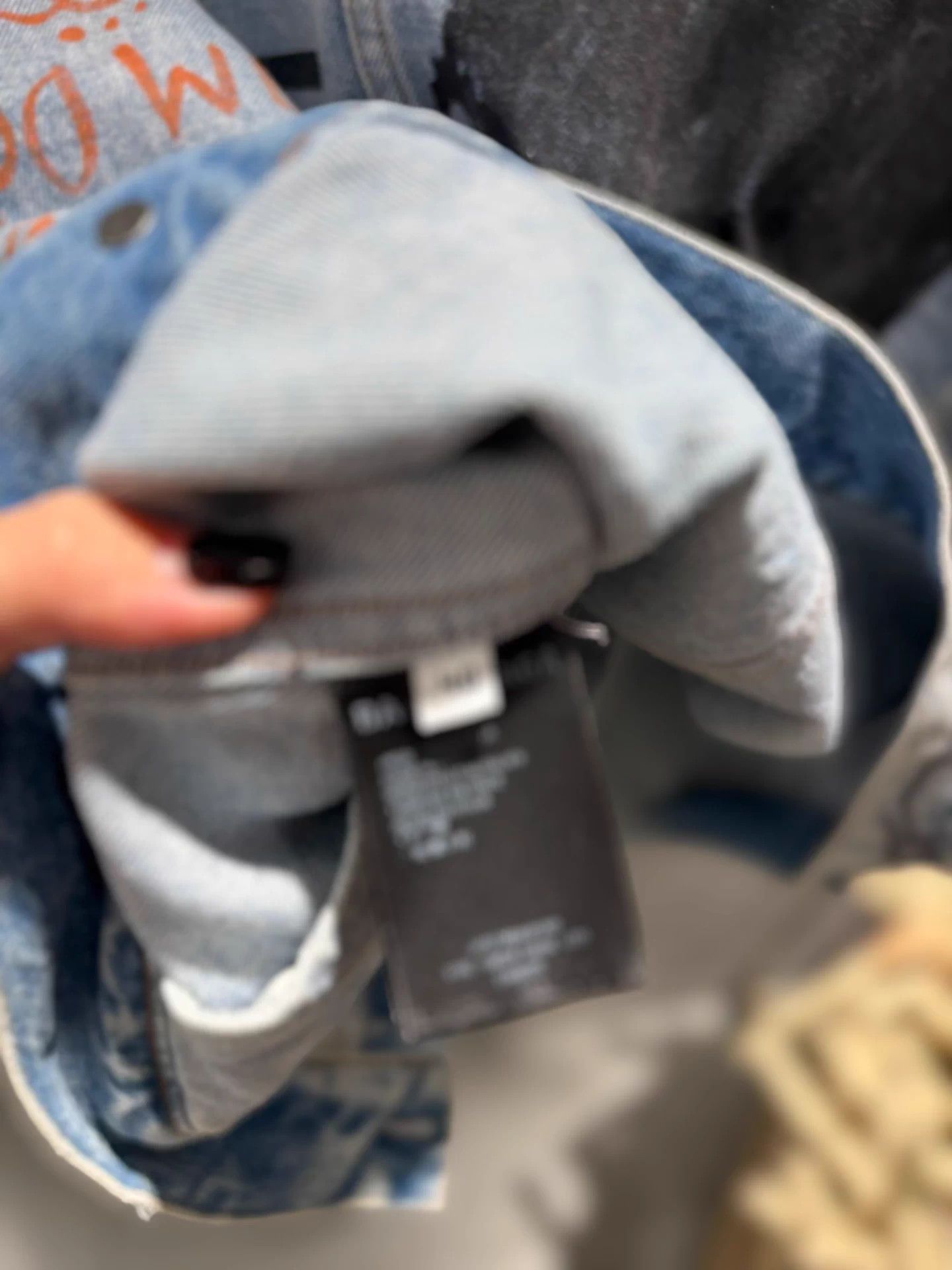 Balenciaga Balenciaga All Over Graffiti Oversize Denim Jacket NOS 40 Size US XXS / EU 40 - 6 Thumbnail