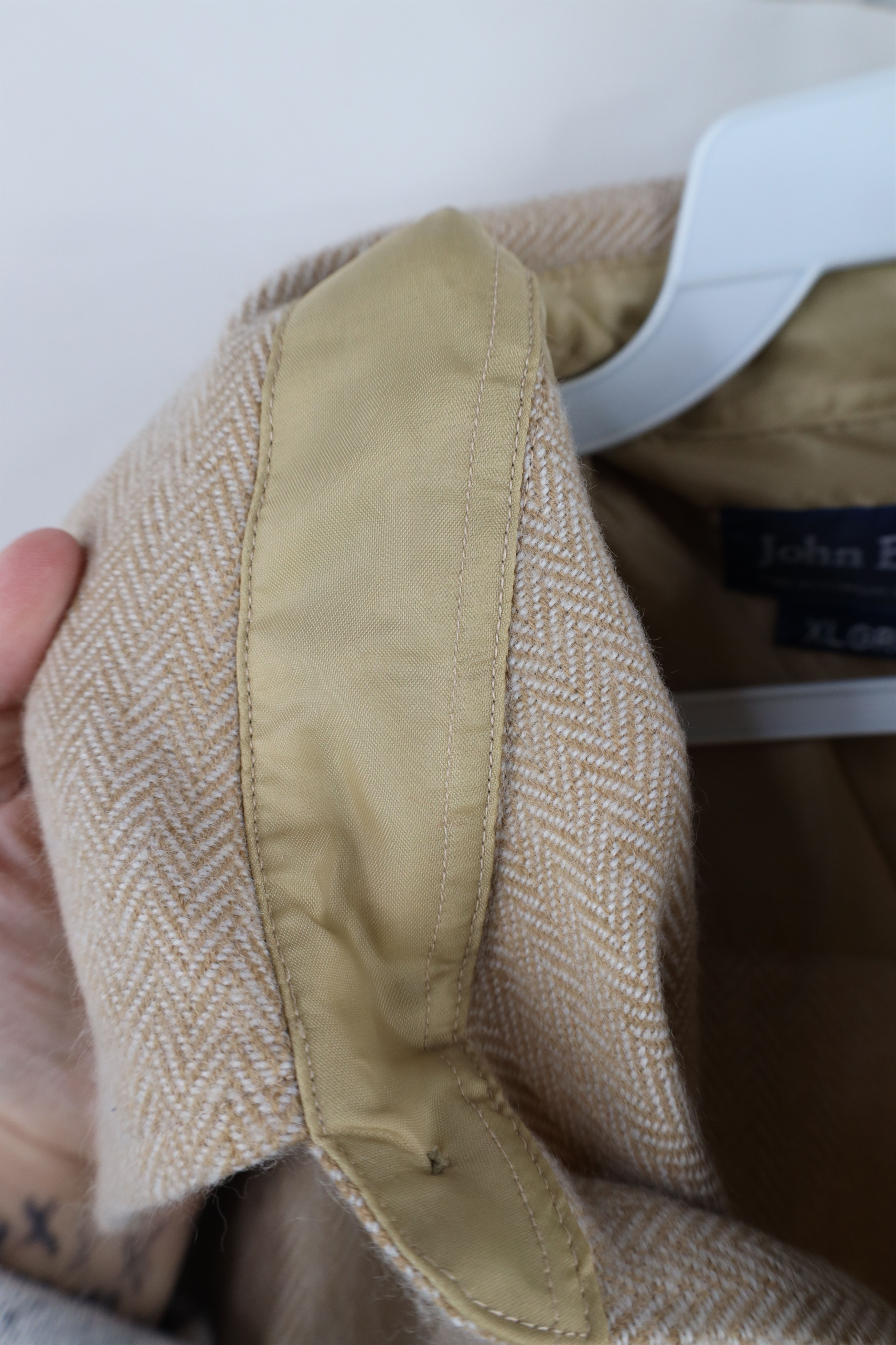 Vintage Vintage 90s Streetwear Herringbone Collared Button Shirt Size US XL / EU 56 / 4 - 8 Thumbnail