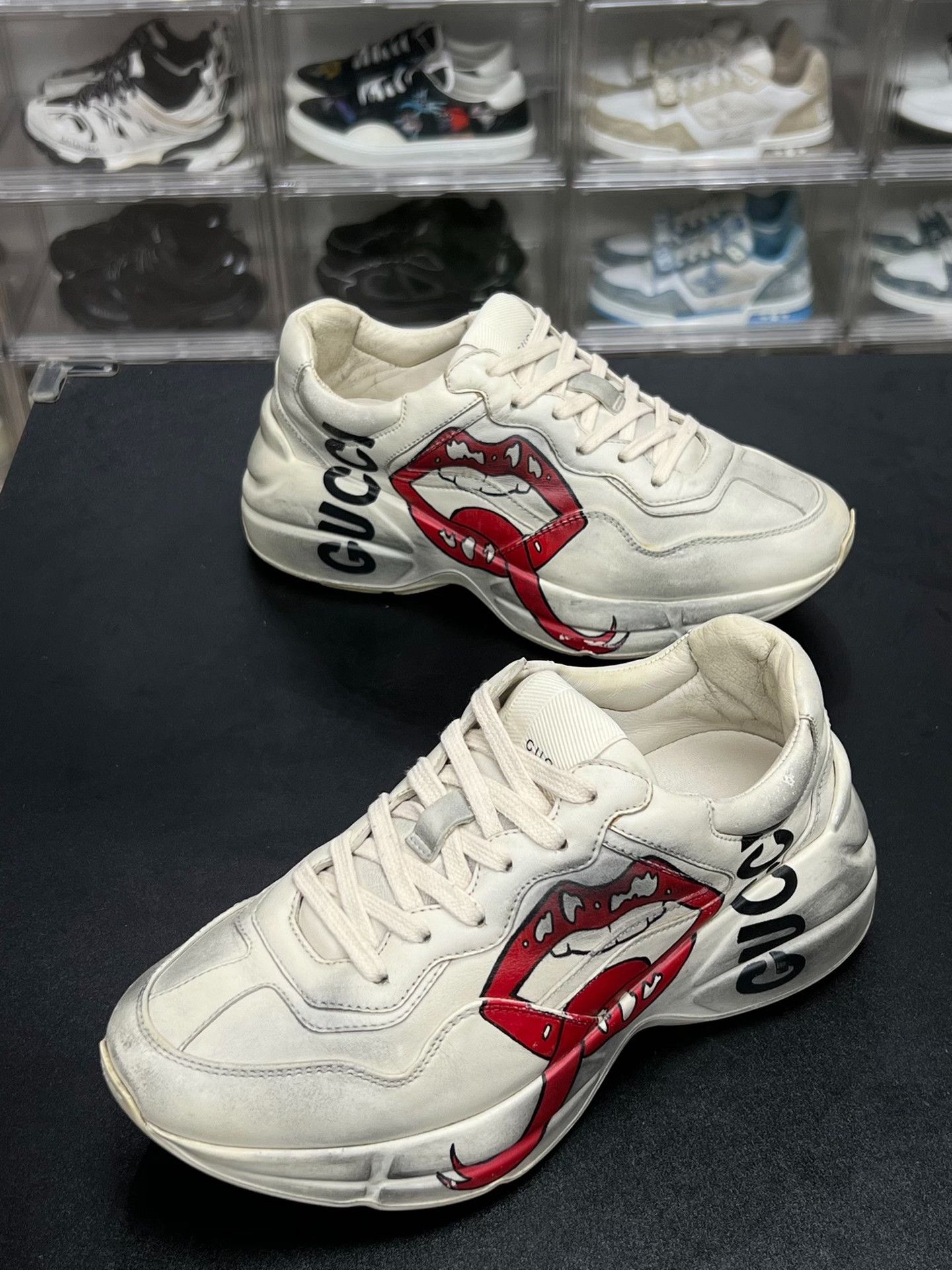 Gucci Gucci Distressed Lowtop Sneakers us_6-5 Women Size US 6.5 / IT 36.5 - 1 Thumbnail