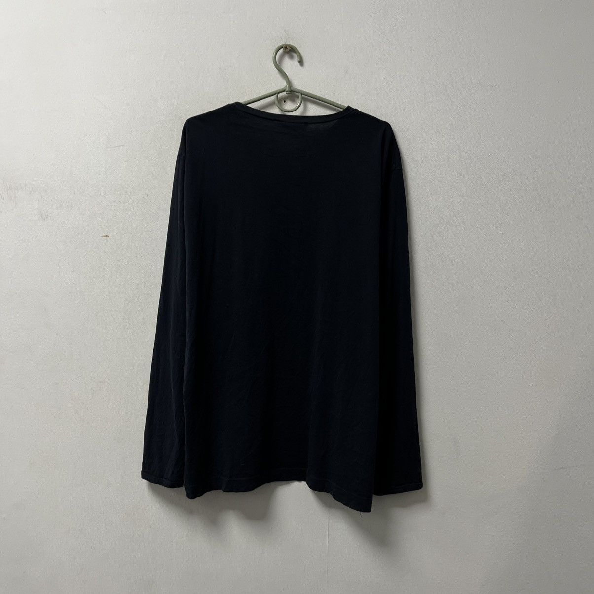 Vivienne Westwood Mens Vivienne Westwood Longsleeve T-shirt basic logo luxury Size US XL / EU 56 / 4 - 11 Thumbnail