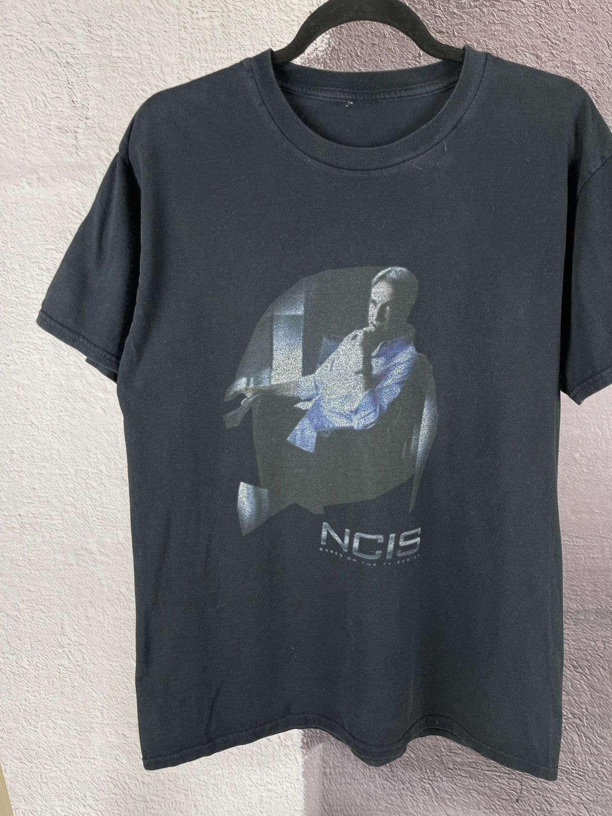 Vintage CBS studios NCIS based on the TV series vintage tee shirt Size US M / EU 48-50 / 2 - 5 Thumbnail