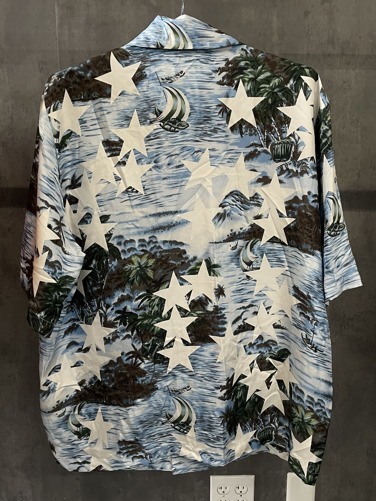 Amiri AMIRI STAR-PRINT SHORT SLEEVED SILK SHIRT SIZE XL Size US XL / EU 56 / 4 - 5 Thumbnail