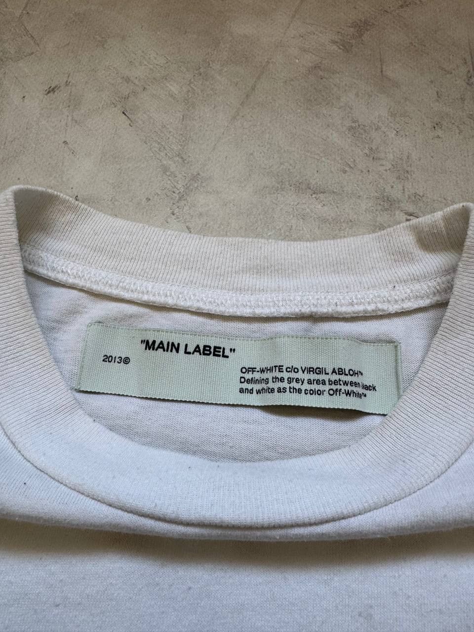 Off-White Off-white Tape arrow t-shirt Size US S / EU 44-46 / 1 - 4 Thumbnail