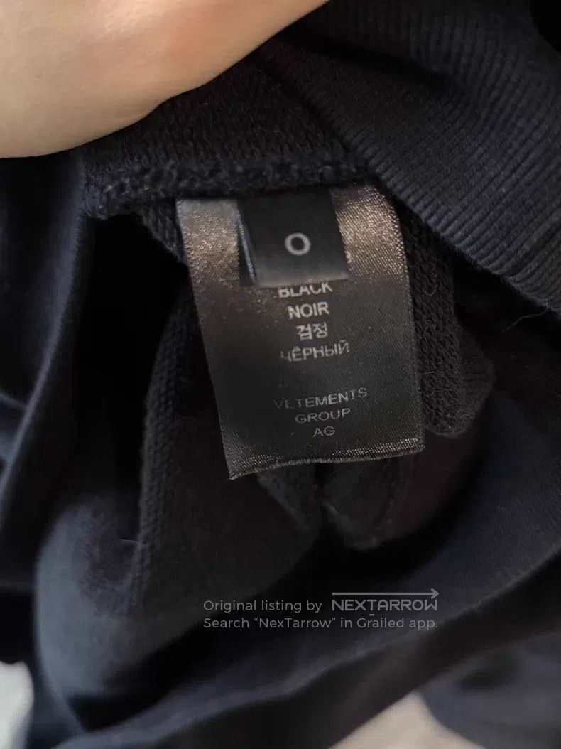 Vetements VETEMENTS Printed Sweatshirt Size US XS / EU 42 / 0 - 5 Thumbnail