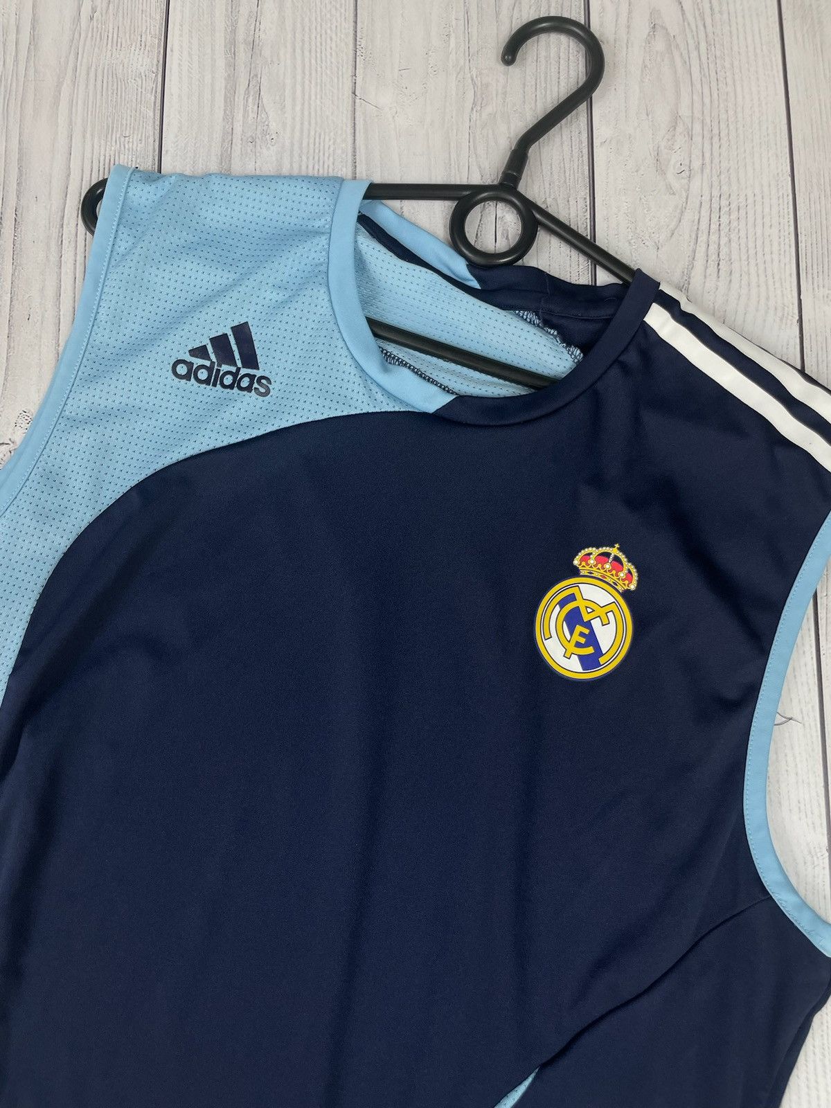 Other Vintage adidas Real Madrid training jersey tee size M navy Size US M / EU 48-50 / 2 - 3 Thumbnail