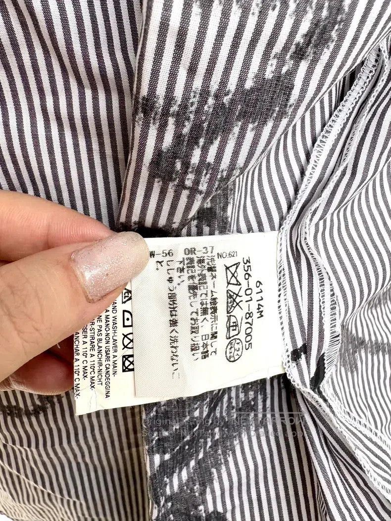 Vivienne Westwood Vivienne Westwood Vintage Black Striped Graffiti Shirt Size S / US 4 / IT 40 - 7 Thumbnail