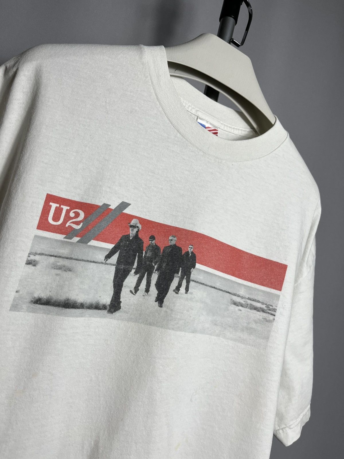 Japanese Brand Vintage U2 VERTIGO 2005 Murina Concert tour t-shirt White Size US XL / EU 56 / 4 - 2 Thumbnail