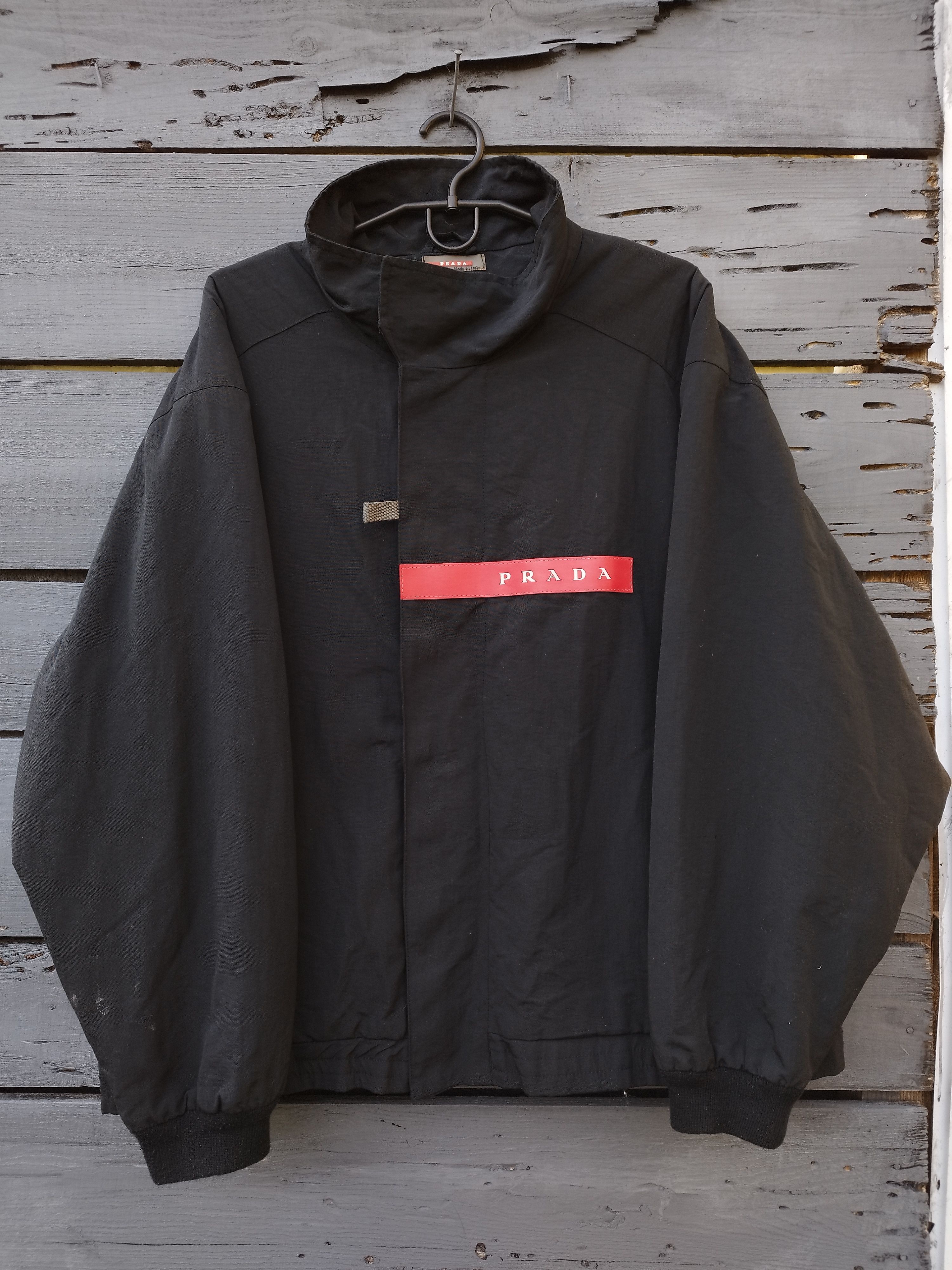 Prada Full Zip Windbreaker Art. SGV126 Mat. 09W | Grailed