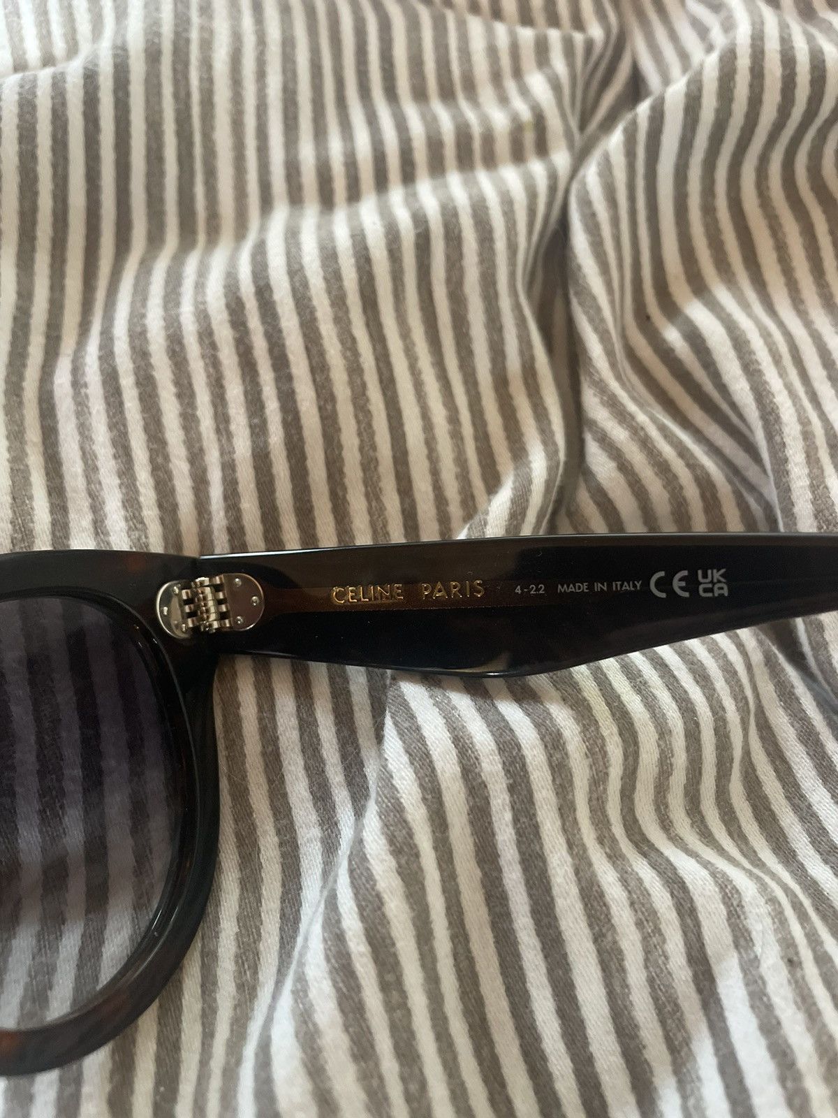 Celine Celine Cat Eye Size ONE SIZE - 2 Thumbnail
