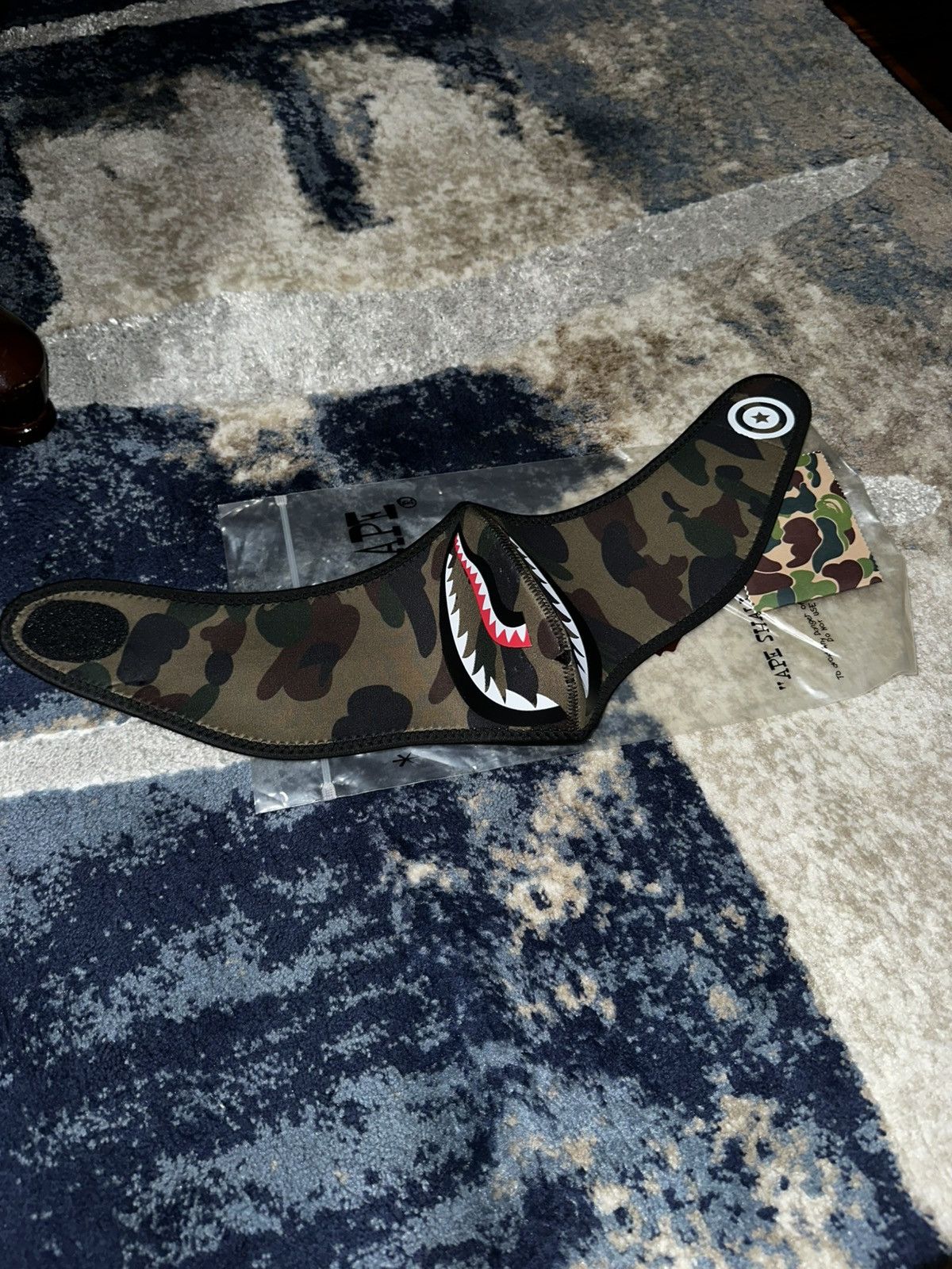 Bape Bape army camo (FW20) Shark Mask Size ONE SIZE - 8 Thumbnail