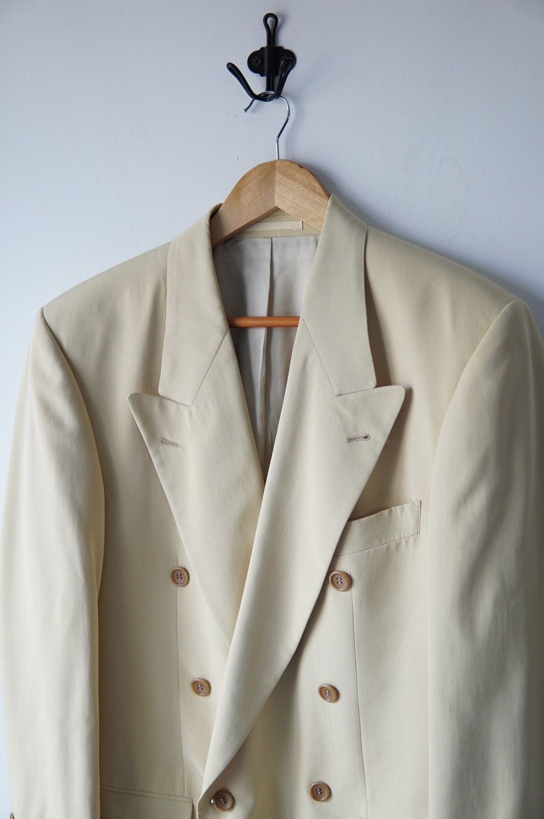Hugo Boss Hugo Boss Beige Silk Double Breasted Blazer Size 48L - 5 Thumbnail