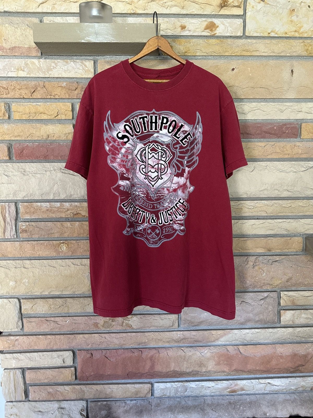 Southpole Vintage Y2K Southpole Liberty and Justice Felt Graphic Tee Size US XL / EU 56 / 4 - 1 Thumbnail