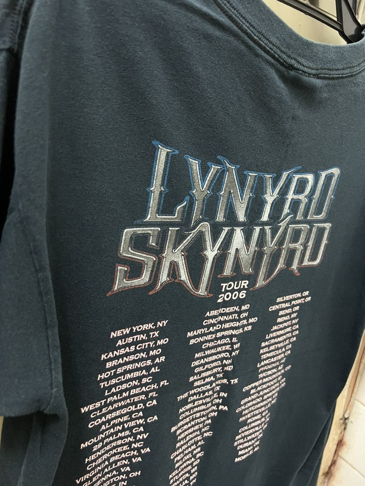 Band Tees Lynyrd skynyrd by anvil vintage tour 2006 back hit Size US M / EU 48-50 / 2 - 5 Thumbnail