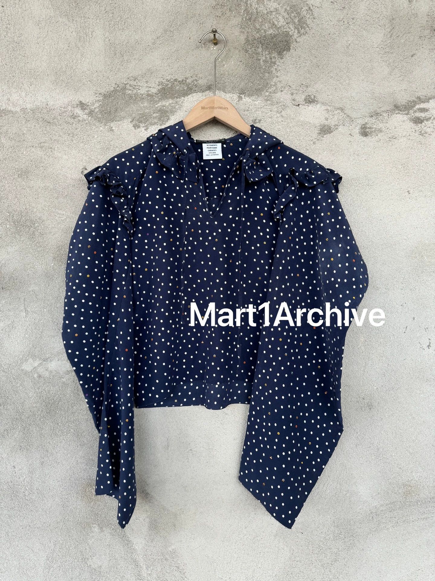 Vetements Vetements 18ss Emoji Ruffle Sweatshirt - dmc Size US XS / EU 42 / 0 - 1 Thumbnail