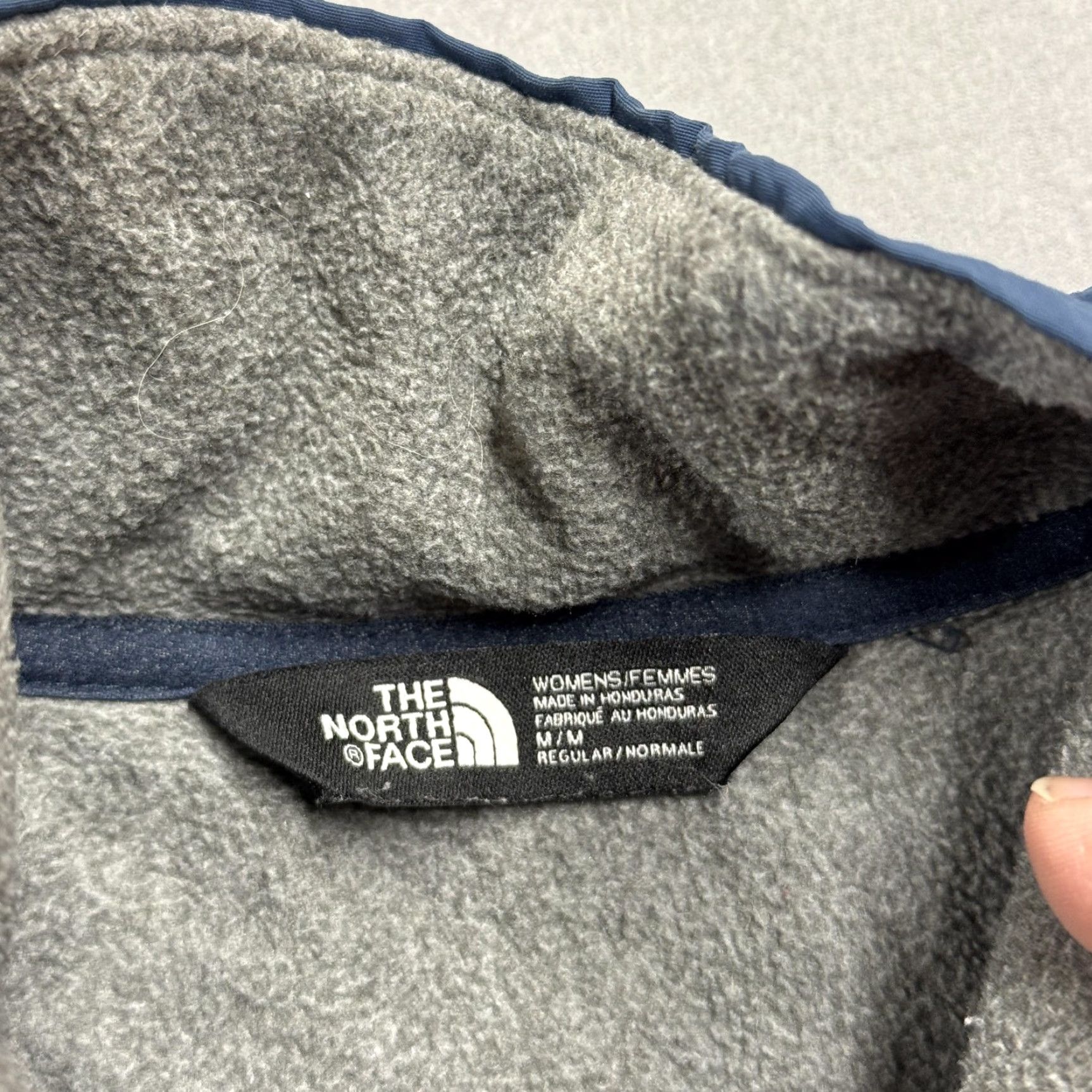 The North Face The North Face Sweater Womens Medium Gray Blue Fleece Snap Half Zip Pullover Size M / US 6-8 / IT 42-44 - 4 Thumbnail