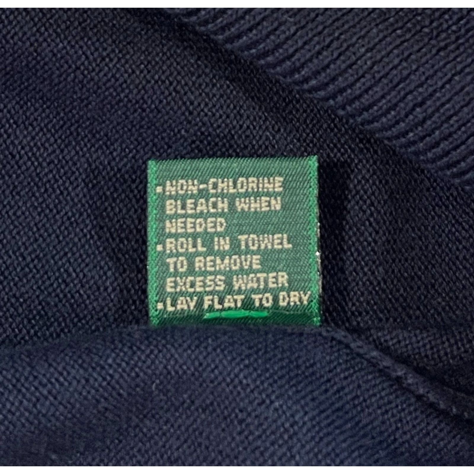 Vintage VINTAGE Amen Corner Men's Knit Vest Shirt Golf/Preppy Navy Pima Cotton Sz M Augusta National Logo Size US M / EU 48-50 / 2 - 7 Thumbnail
