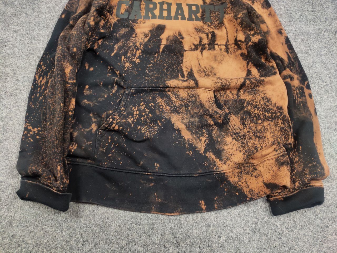 Carhartt Carhartt Tie-dye Black Logo college Hooded Sweat Vintage Size US M / EU 48-50 / 2 - 11 Thumbnail