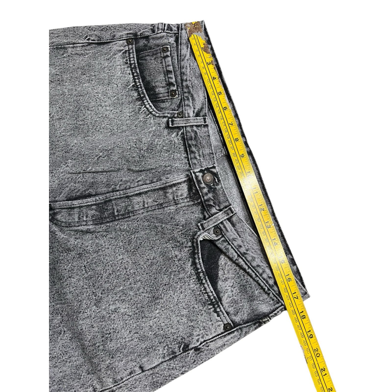 Levi's Levi’s 501 Acid Wash Jeans Men’s 38x30 Gray Actual 35x30 Size US 38 / EU 54 - 8 Thumbnail