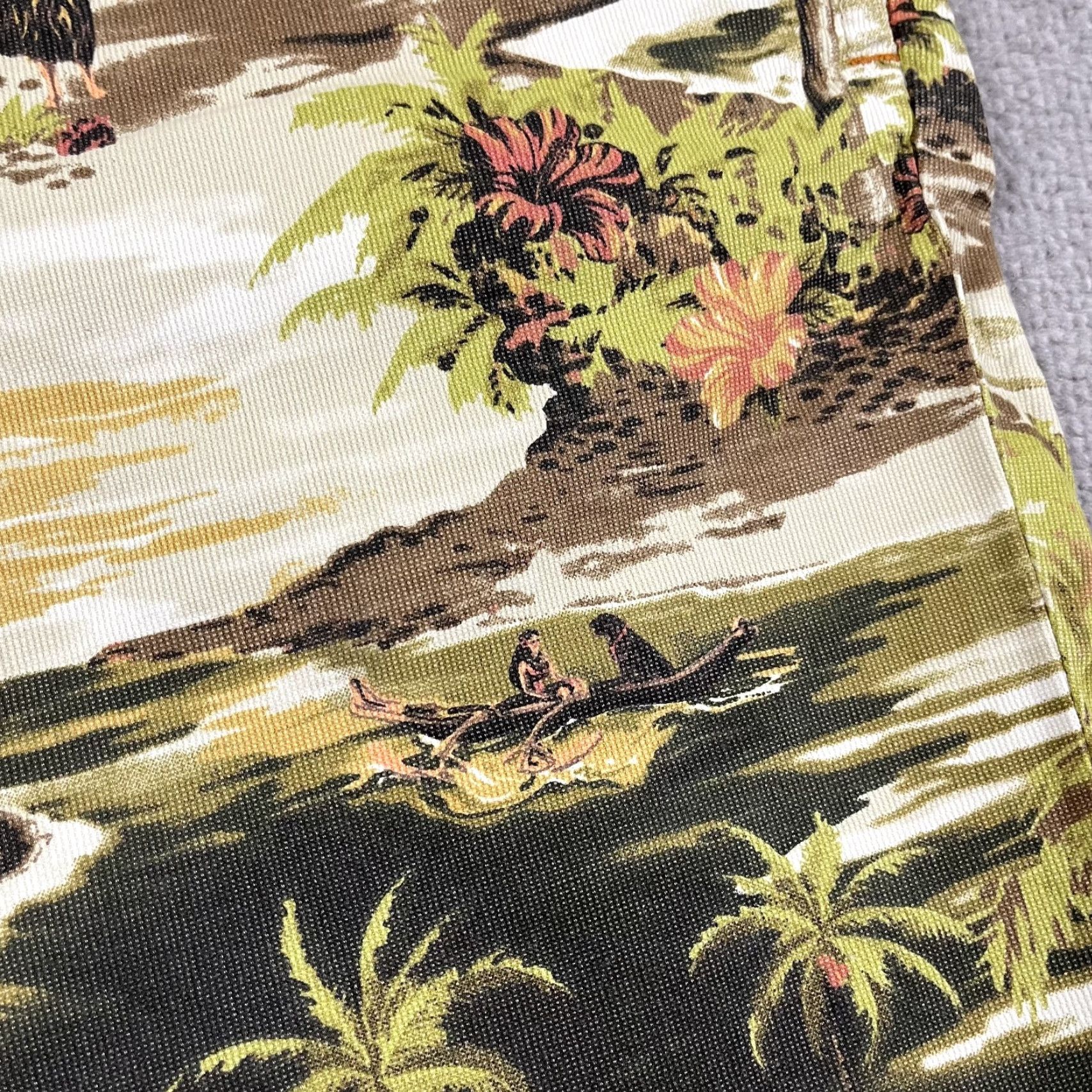 Tommy Bahama Tommy Bahama Shorts Mens 38 / 10" Aloha Hula Girls Hawaiian Bedford Bay Chino Size US 38 / EU 54 - 3 Thumbnail