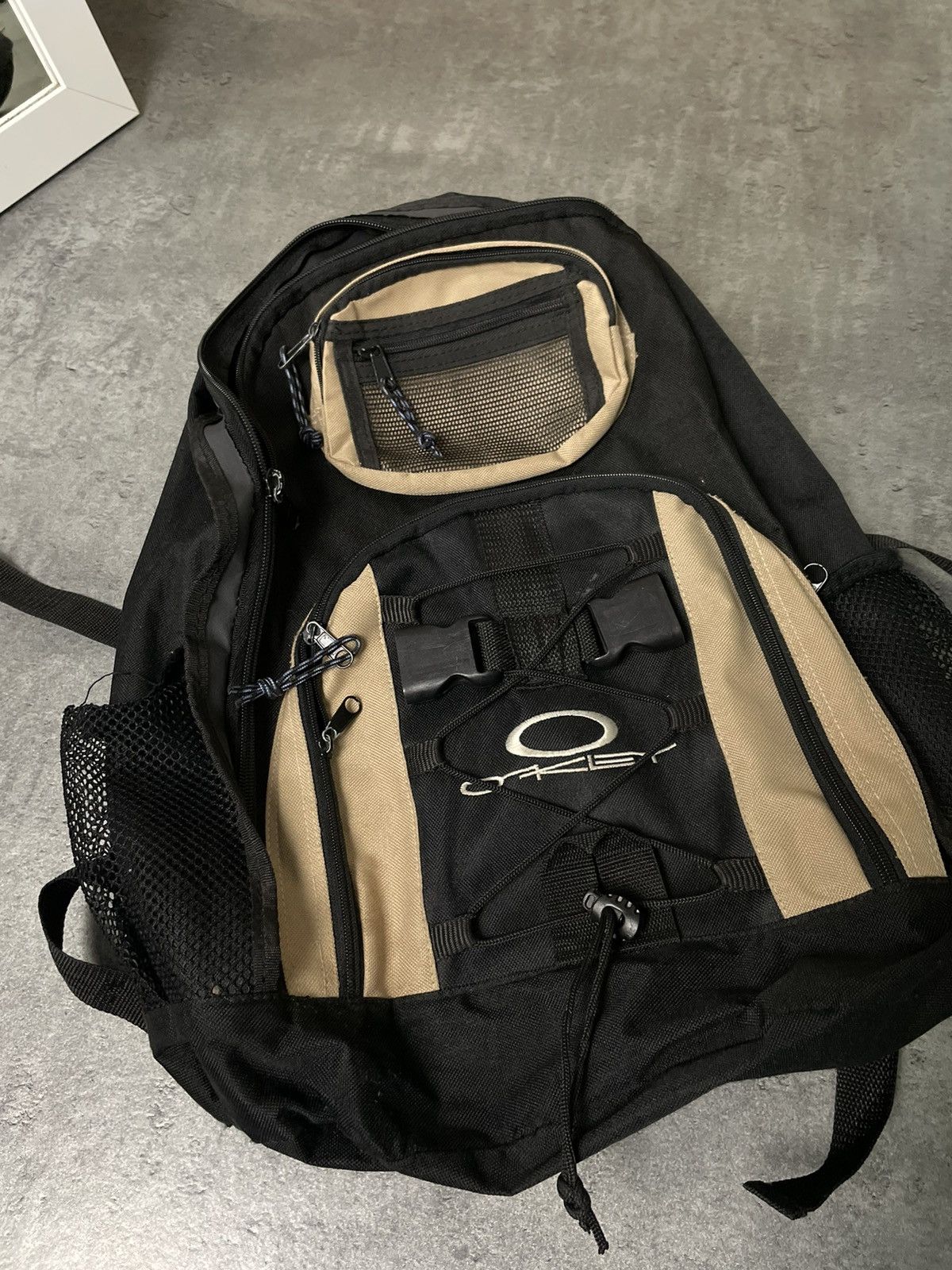 Oakley × Vintage Vintage 90’s Oakley Bagpack Size ONE SIZE - 3 Thumbnail