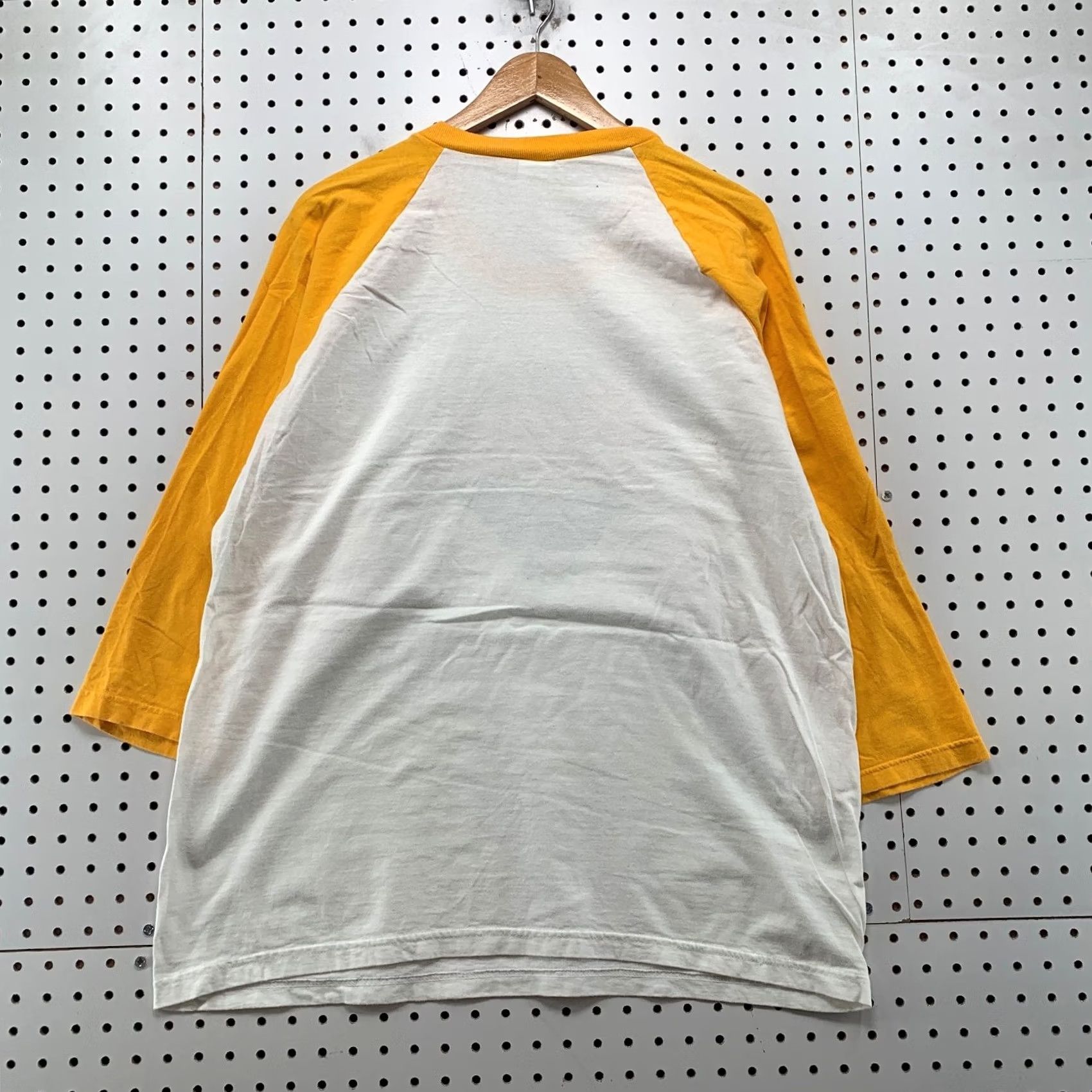 Delta Vintage Mcdonald Double Play Promo Shirt Mens XL White Yellow Raglan 2003 T-Shirt Size US XL / EU 56 / 4 - 2 Thumbnail