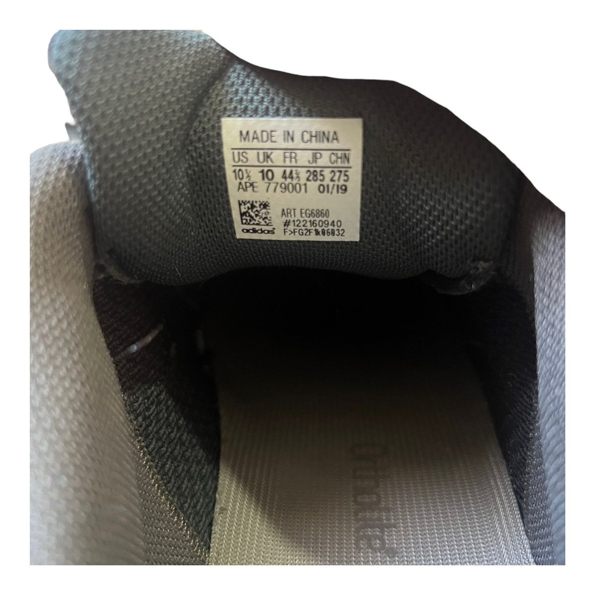 Adidas × Kanye West YEEZY BOOST 700 V2 GEODE COLORWAY Size US 10.5 / EU 43-44 - 10 Thumbnail