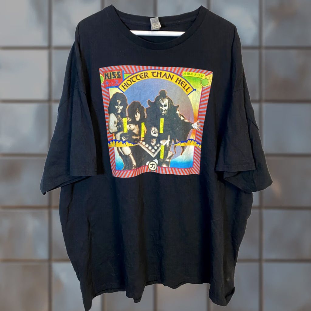 Vintage Kiss Hotter Than Hell Band Tee Men’s 3XL Black Graphic Japanese Rock & Roll Shirt Size US XXL / EU 58 / 5 - 1 Thumbnail