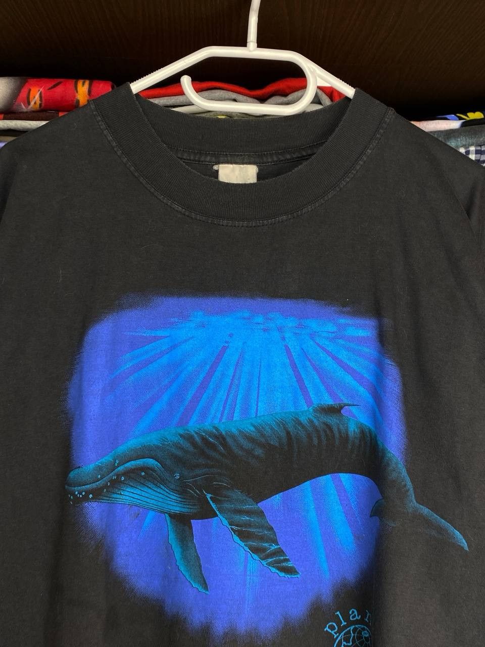 Vintage Vintage Earth Planet 1992 Blue Whale 90s Graphic Tee Size US XL / EU 56 / 4 - 4 Thumbnail