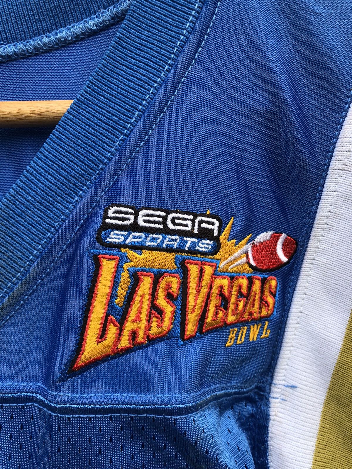 Adidas × Vintage Vintage Y2K Adidas Jebius Brown Game Used UCLA Bruins Jersey Size US XS / EU 42 / 0 - 7 Thumbnail
