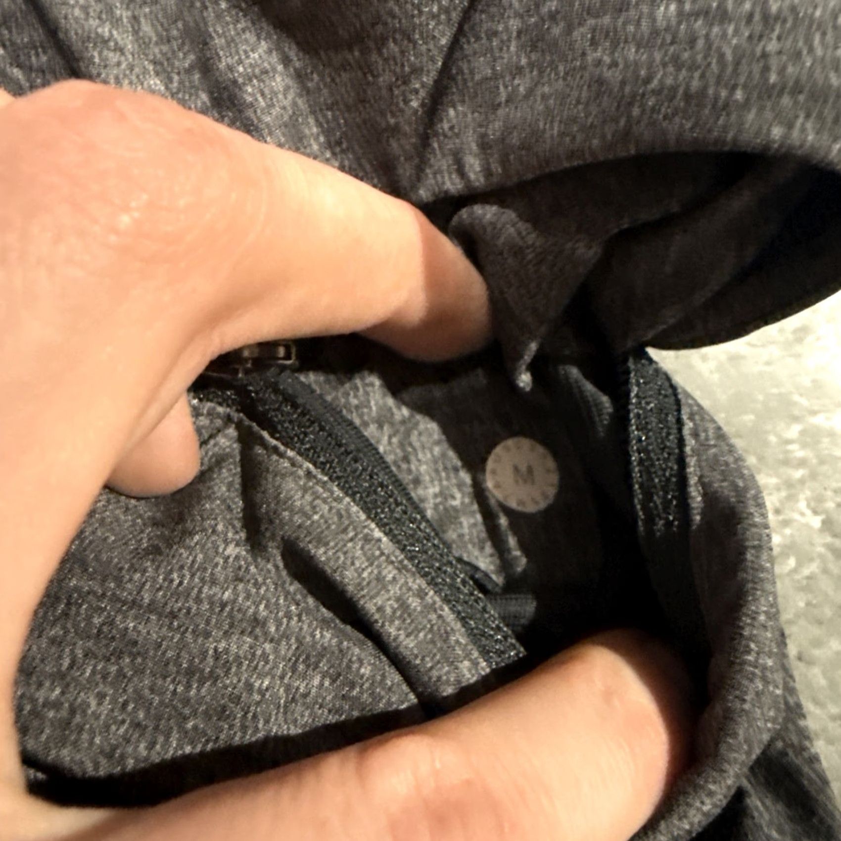 Lululemon Lululemon T.H.E Shorts Mens Medium Gray 9” Drawstring Lined Pockets Athletic Gym Casual Modern Outdoor Sports Size US 31 - 7 Thumbnail