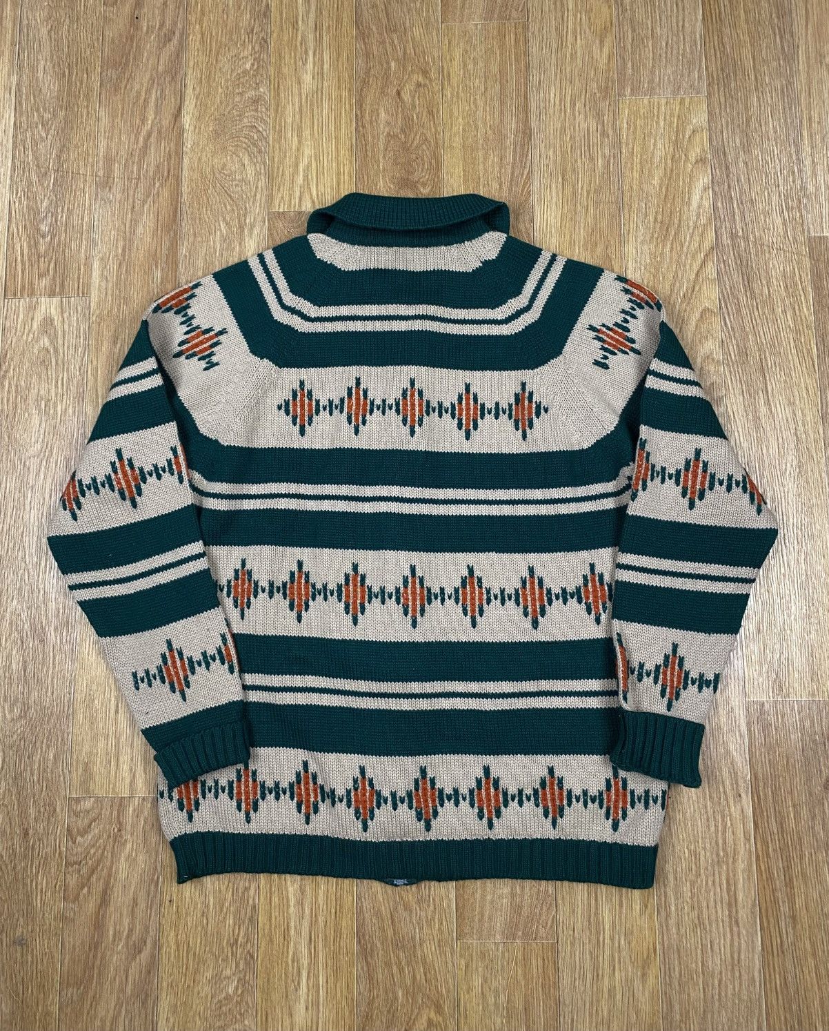 Handmade × Vintage Vintage Jacquard Handmade Knitted Cowichan Sweater Size US S / EU 44-46 / 1 - 6 Thumbnail