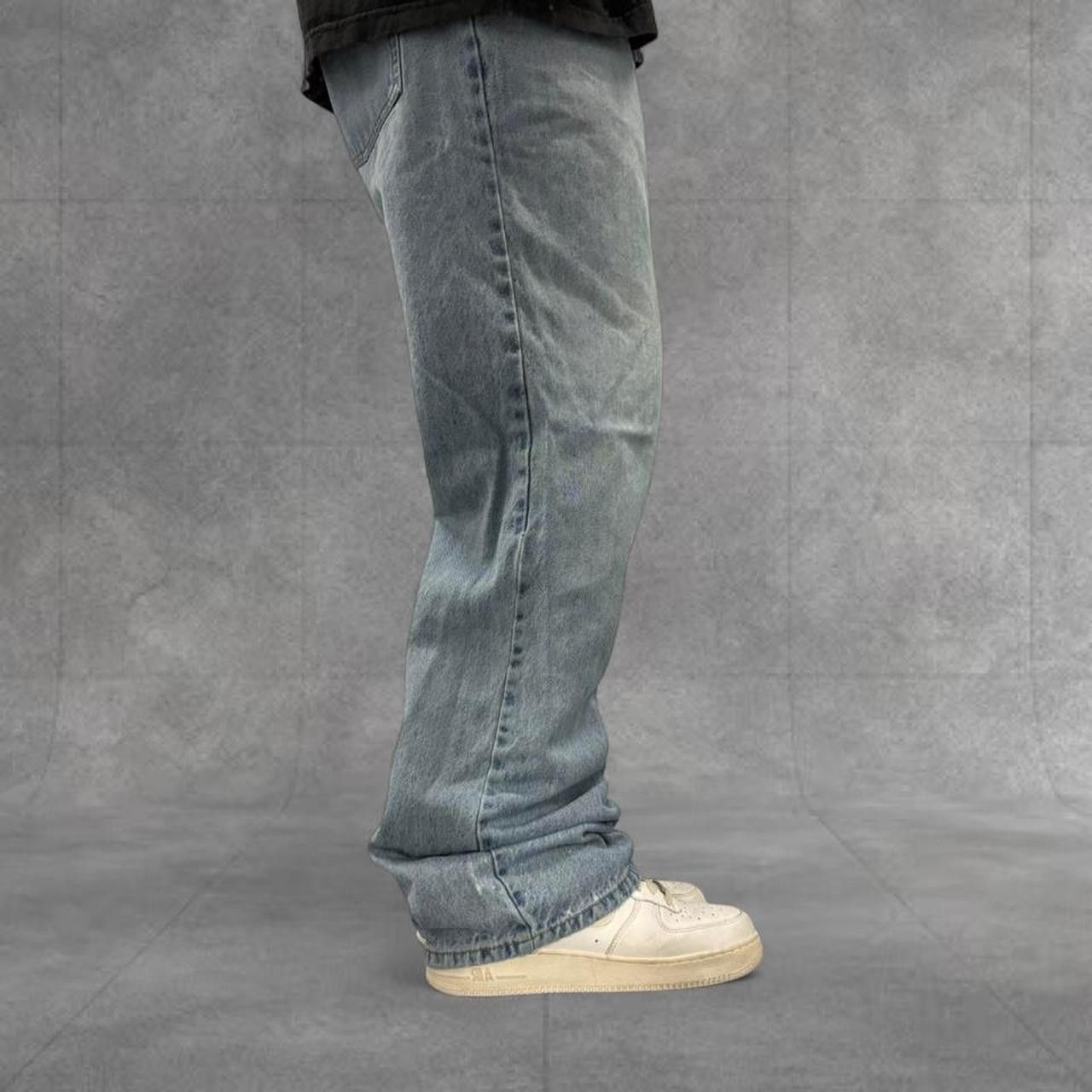 Vintage Crazy Vintage Y2K/2000s Super Baggy Skater Style Steve and Barrys Light Wash Denim Jeans! Size US 36 / EU 52 - 2 Thumbnail