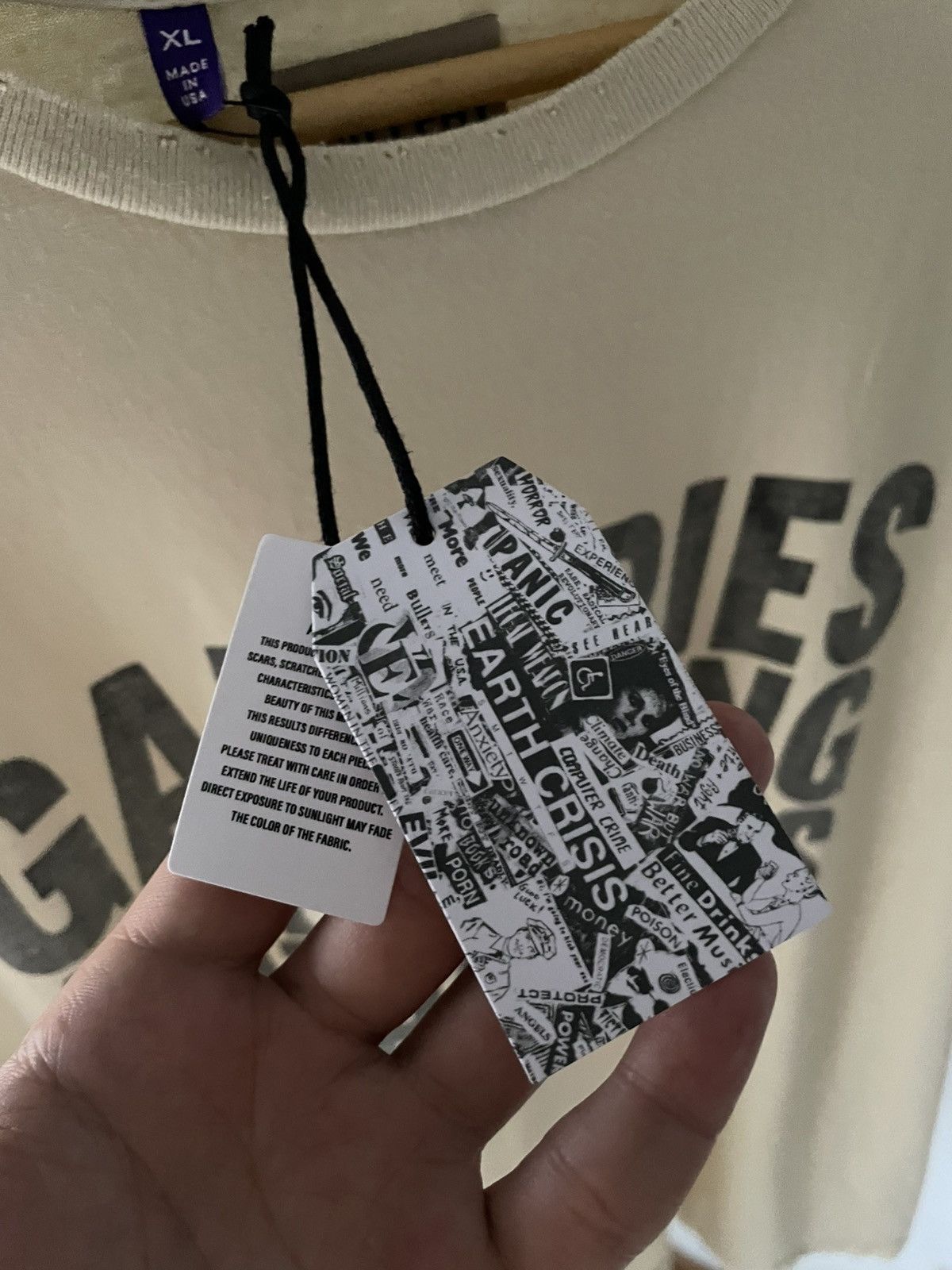 Gallery Dept. GALLERY DEPT. GALLERIES ARE BORING WITHOUT US⚡️ Size US XL / EU 56 / 4 - 6 Thumbnail