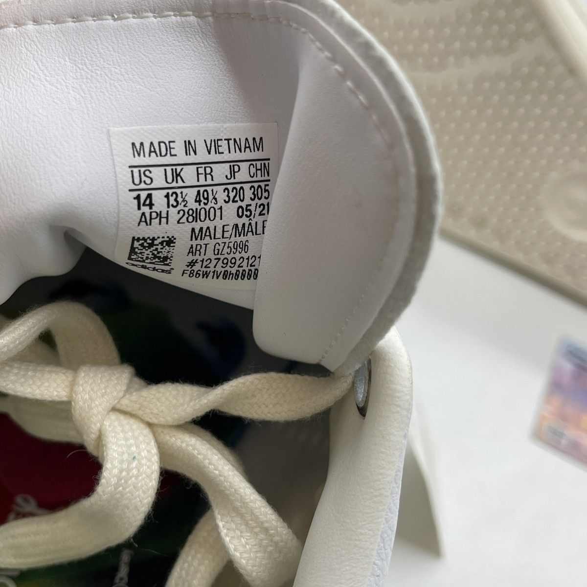 Adidas Disney x Stan smith miss piggy & Kermit Size US 14 / EU 47 - 8 Thumbnail