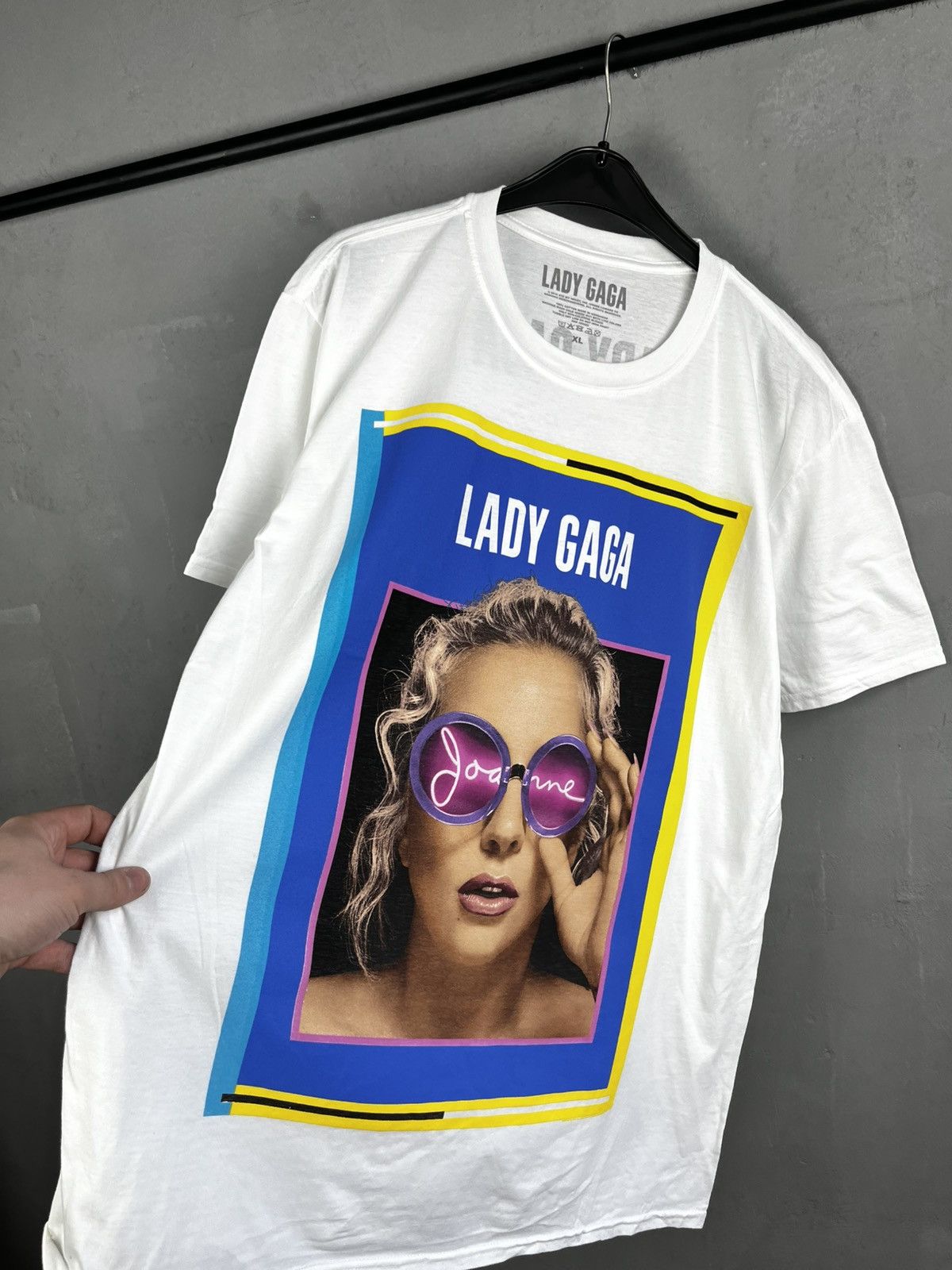 Band Tees Lady Gaga World tour t shirt Size US XL / EU 56 / 4 - 1 Thumbnail